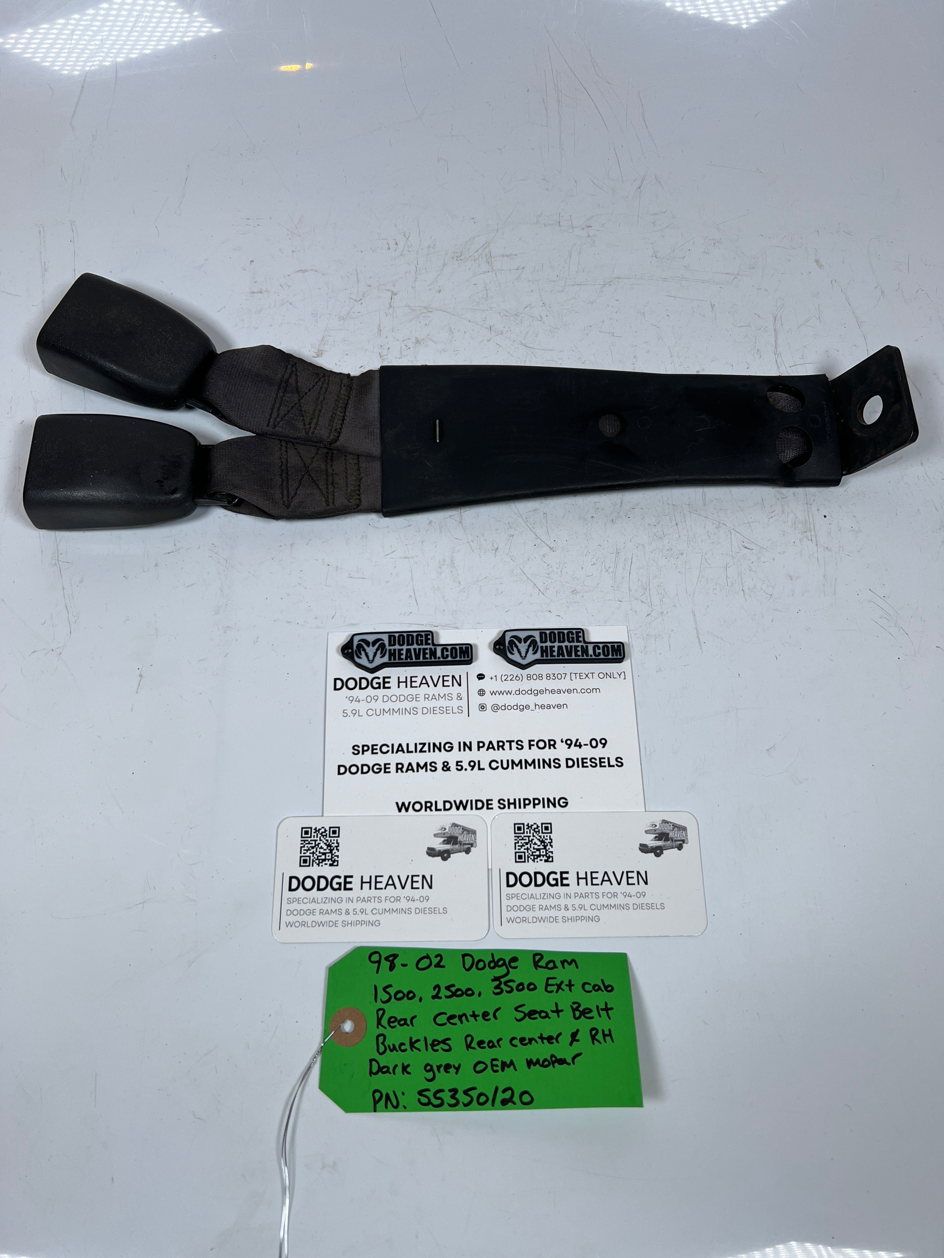 1998-2002 Dodge Ram 1500-3500 Rear Center Seat Belt Buckles LH & RH