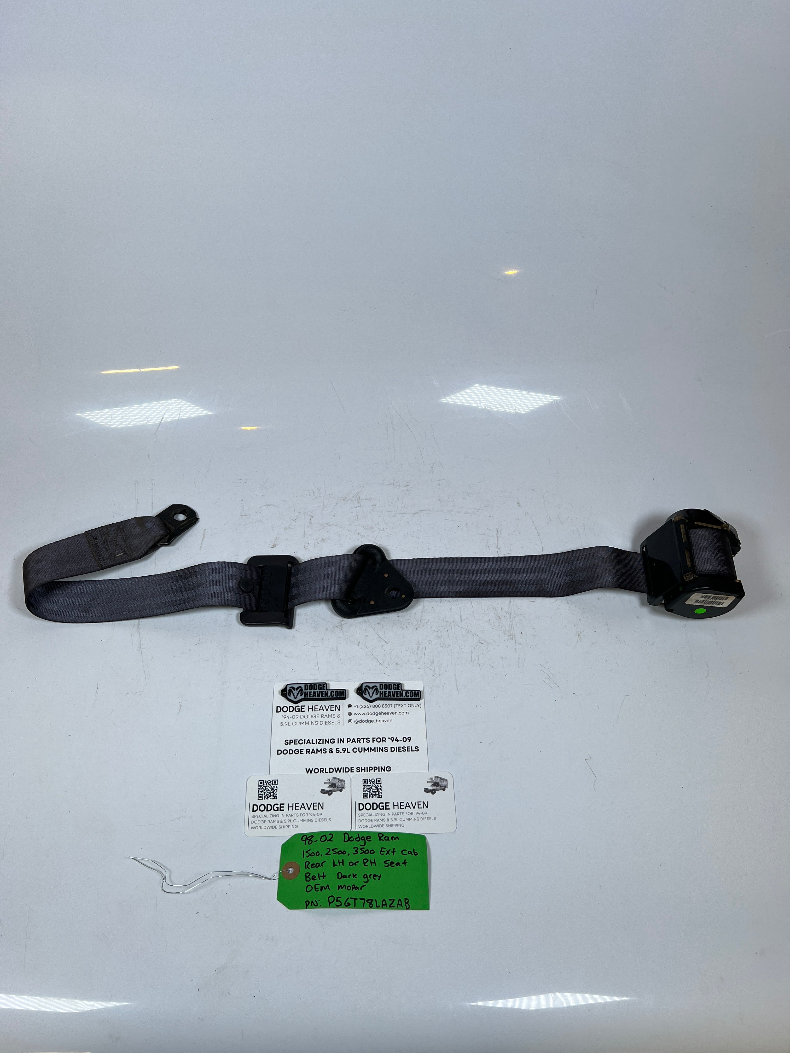 1998-2002 Dodge Ram 1500-3500 Rear Seat Belt Retractor LH & RH