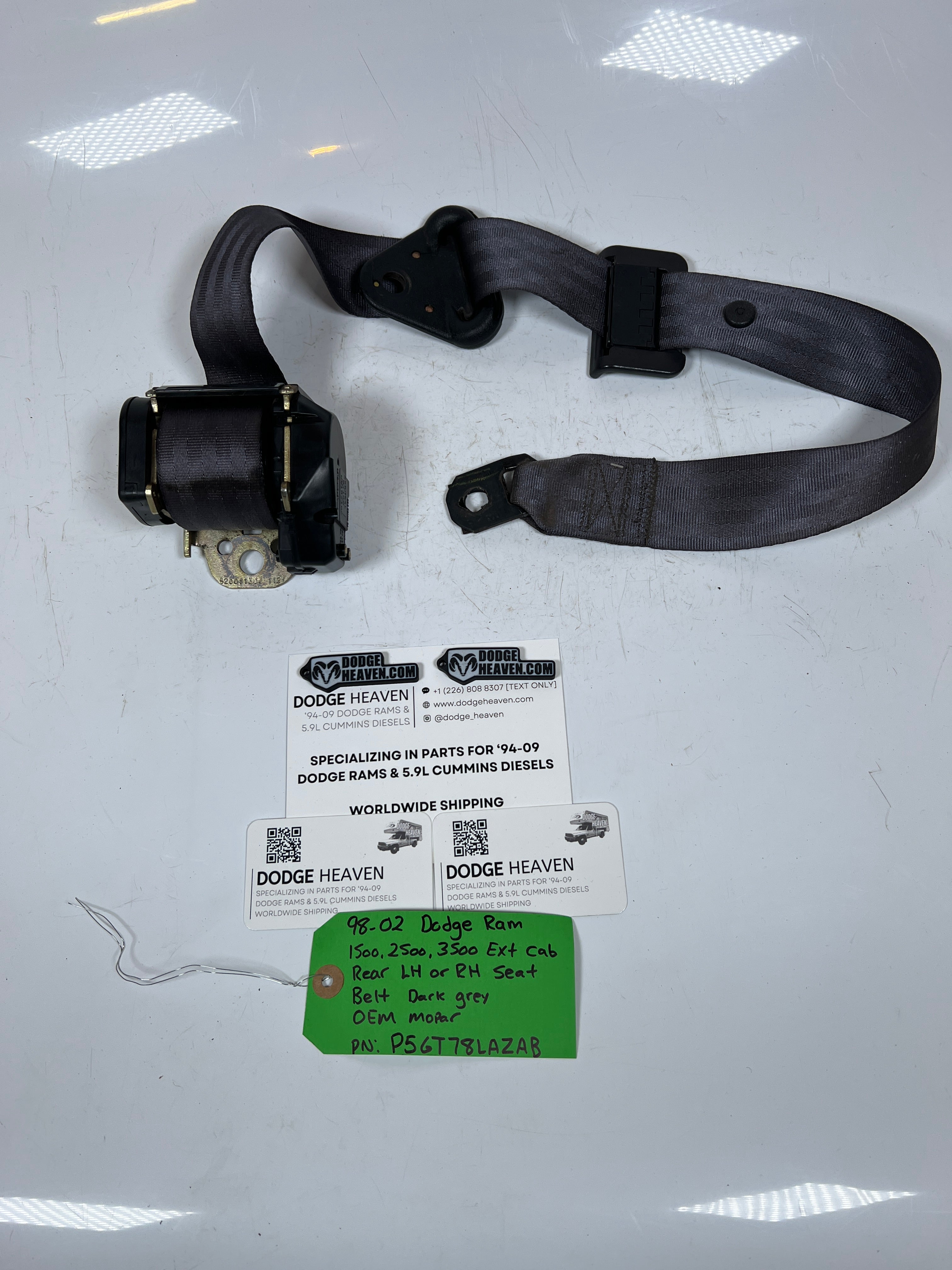 1998-2002 Dodge Ram 1500-3500 Rear Seat Belt Retractor LH & RH