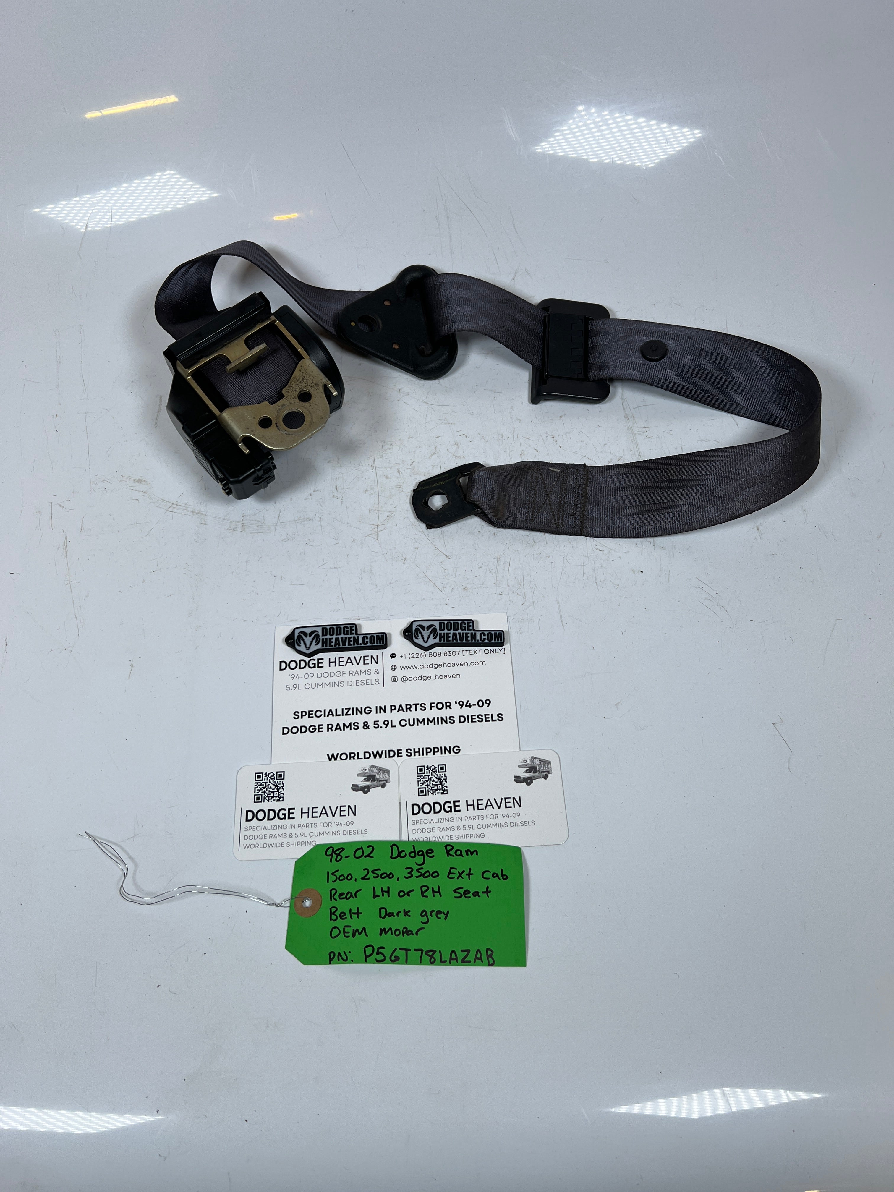 1998-2002 Dodge Ram 1500-3500 Rear Seat Belt Retractor LH & RH