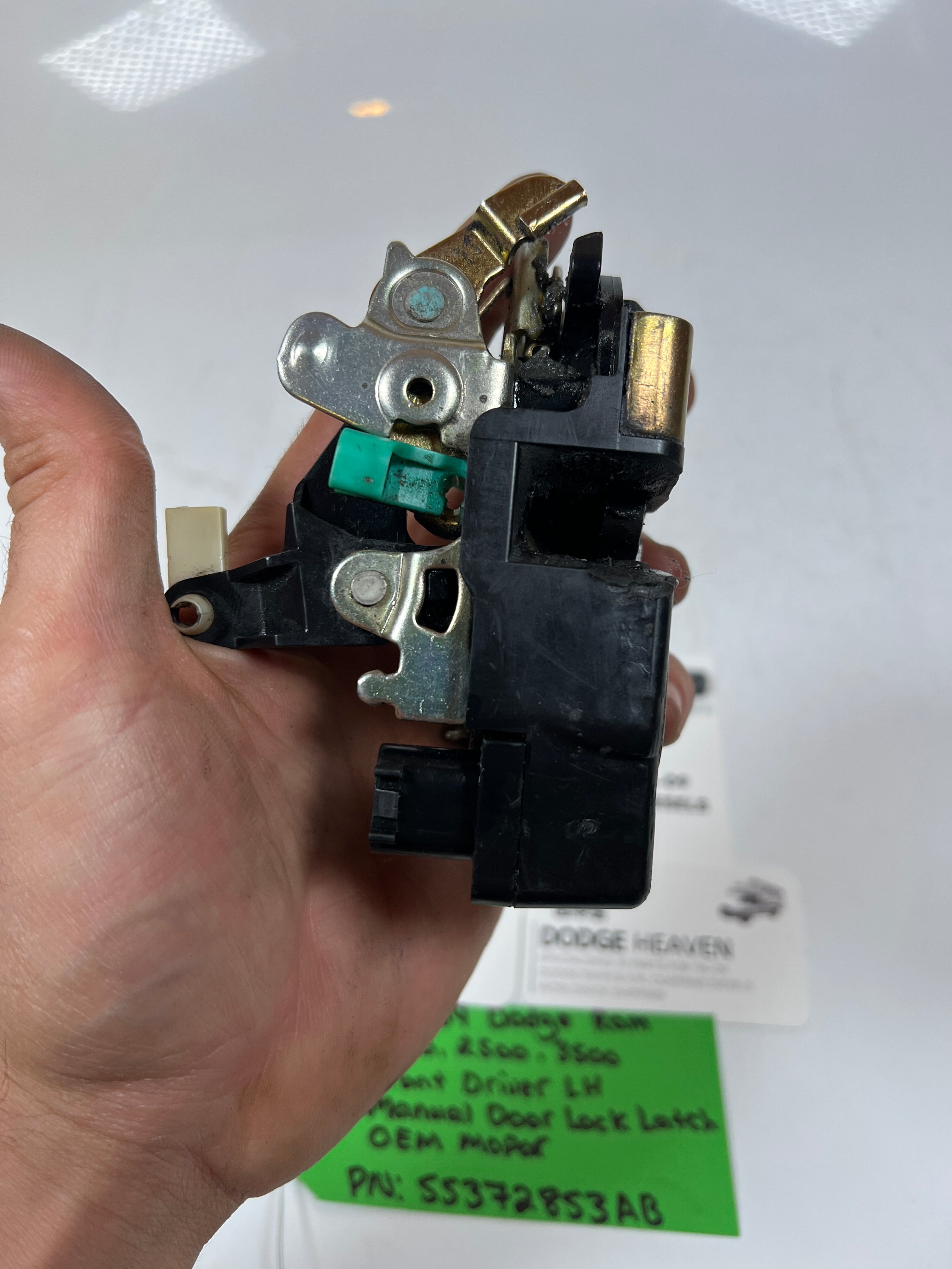 2002-2009 Dodge Ram Front Driver LH Manual Door Lock Latch