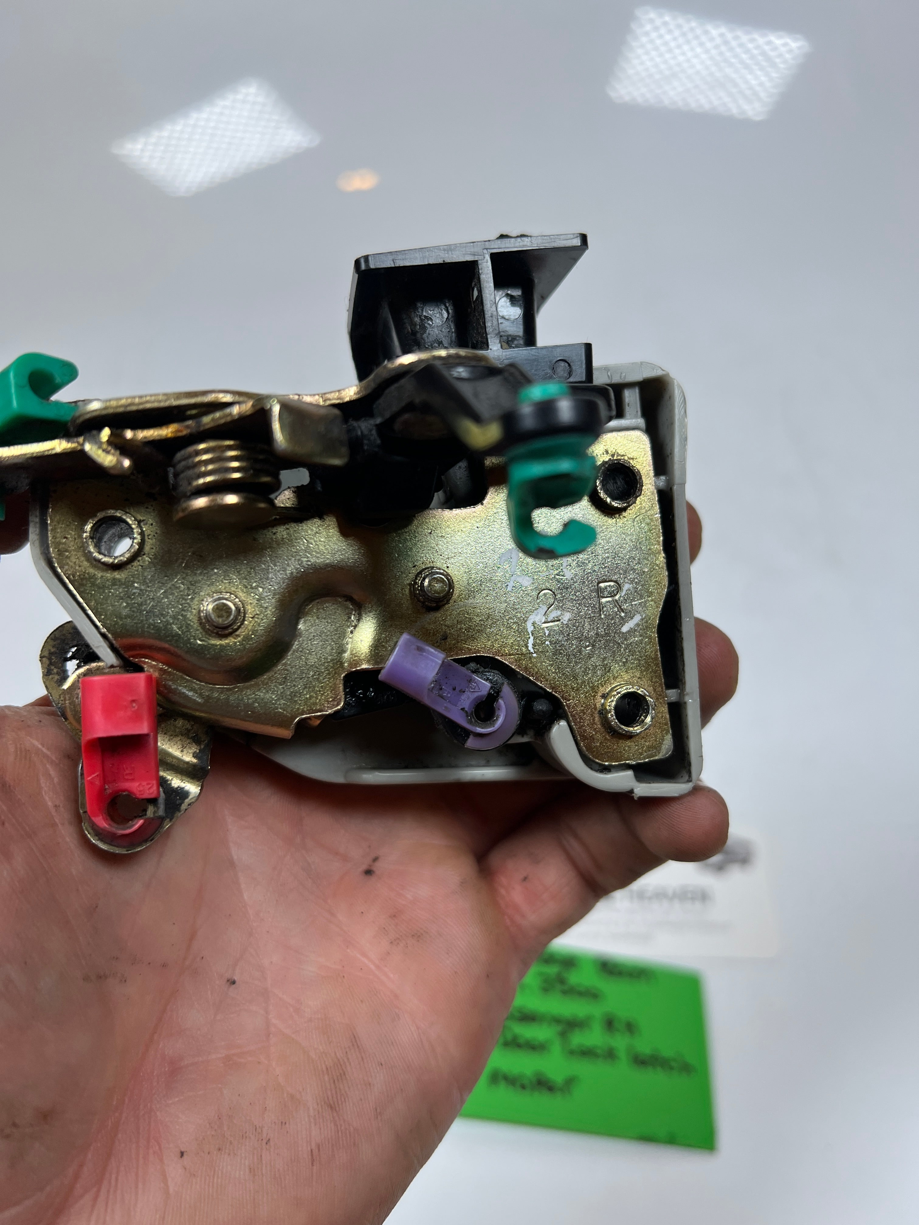 1994-2002 Dodge Ram Front Passenger RH Manual Door Lock Latch