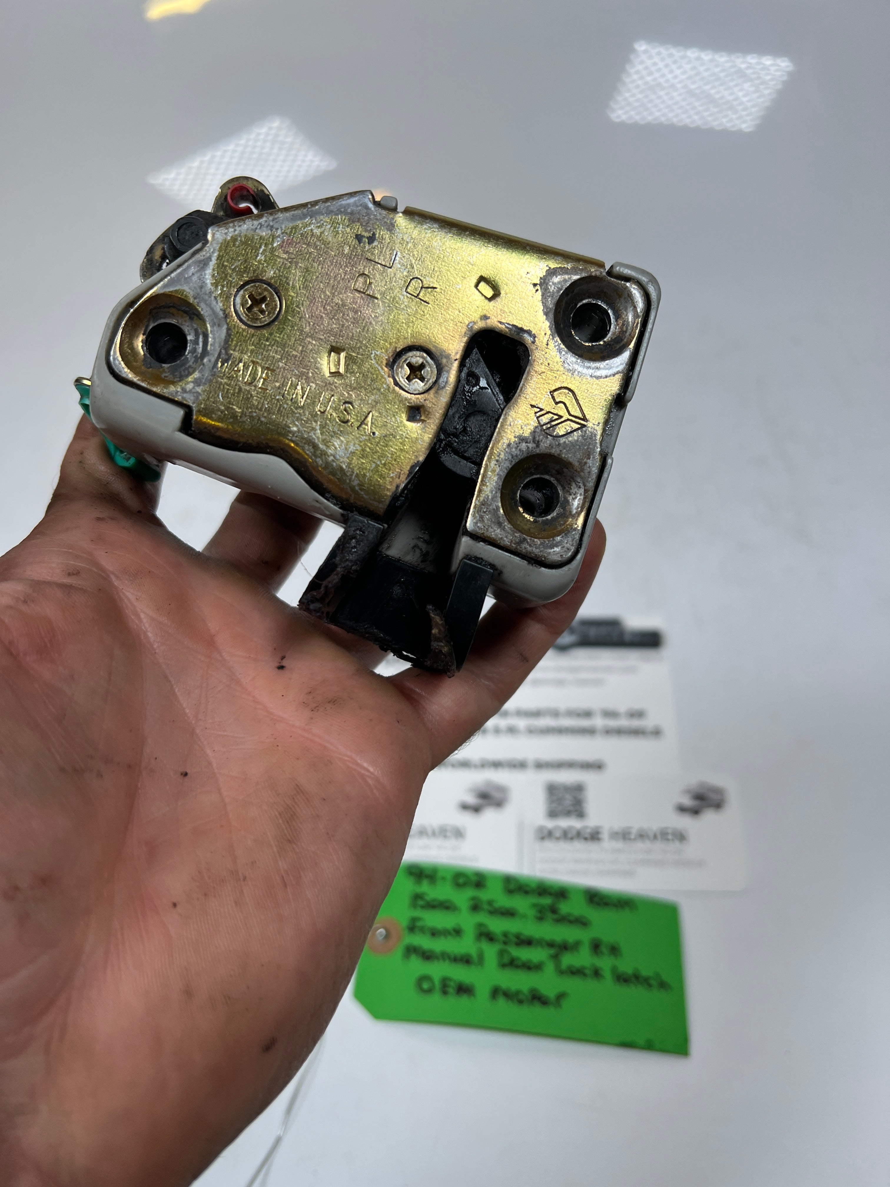 1994-2002 Dodge Ram Front Passenger RH Manual Door Lock Latch