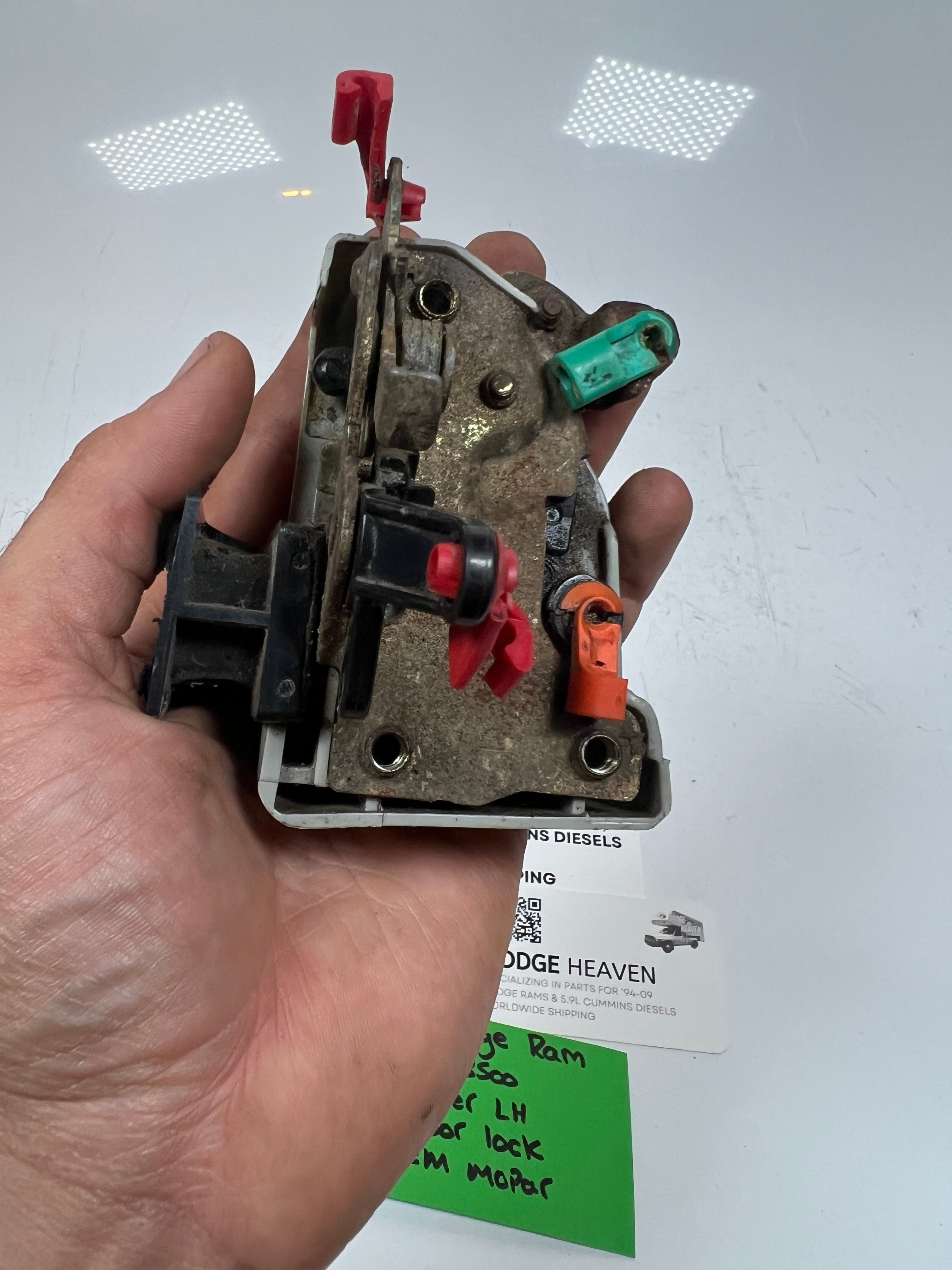 1994-2002 Dodge Ram Front Driver Door LH Manual Door Lock Latch