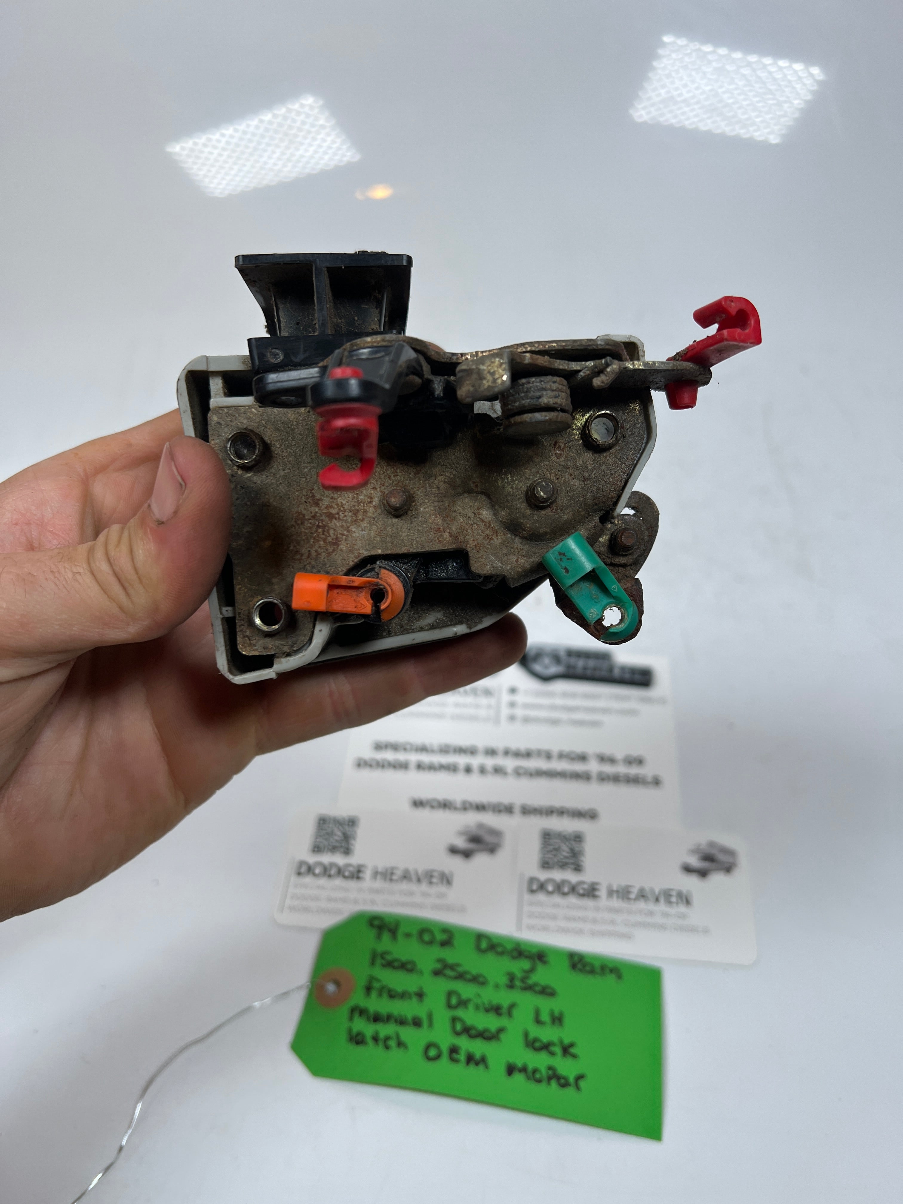 1994-2002 Dodge Ram Front Driver Door LH Manual Door Lock Latch