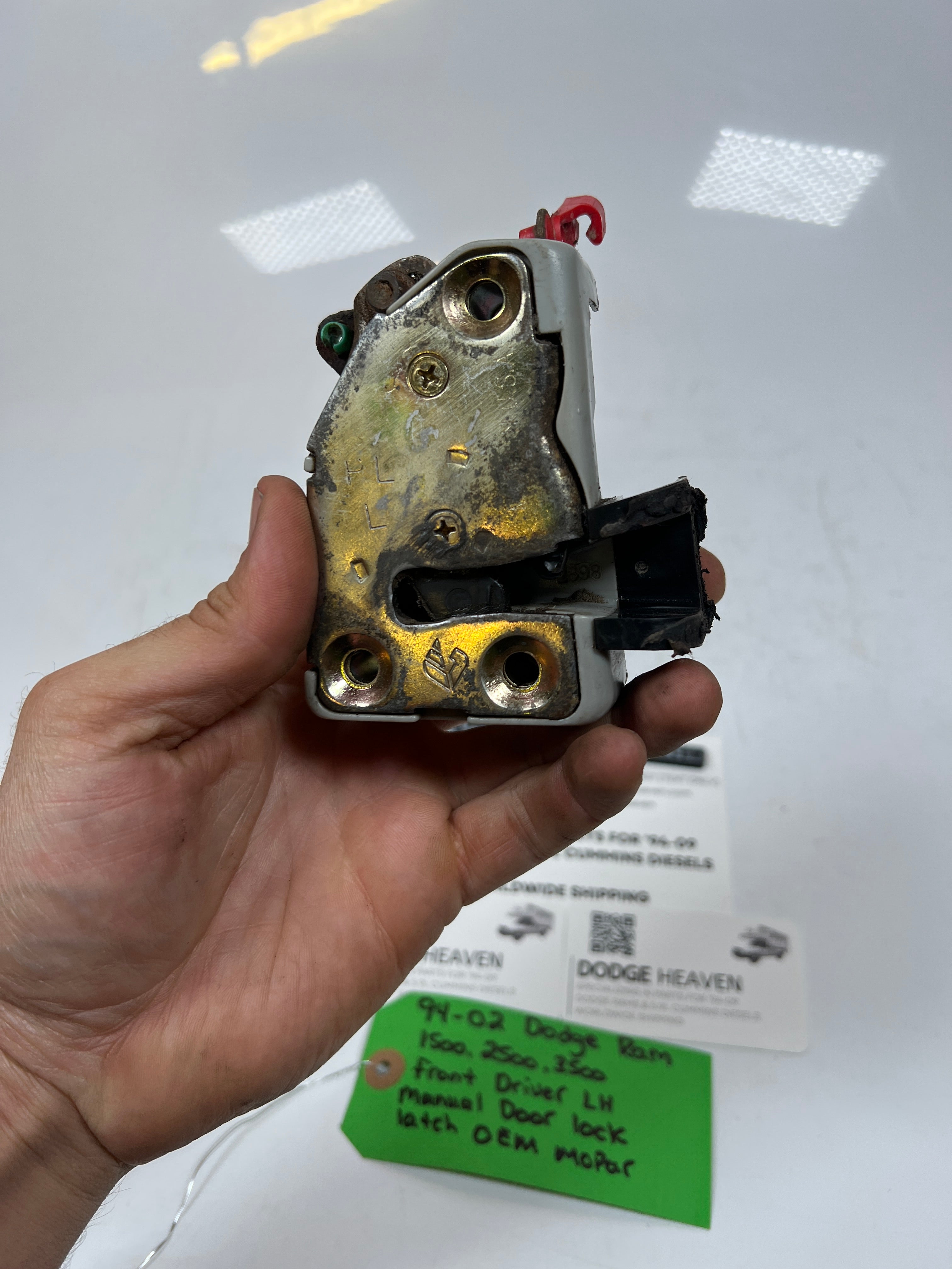 1994-2002 Dodge Ram Front Driver Door LH Manual Door Lock Latch