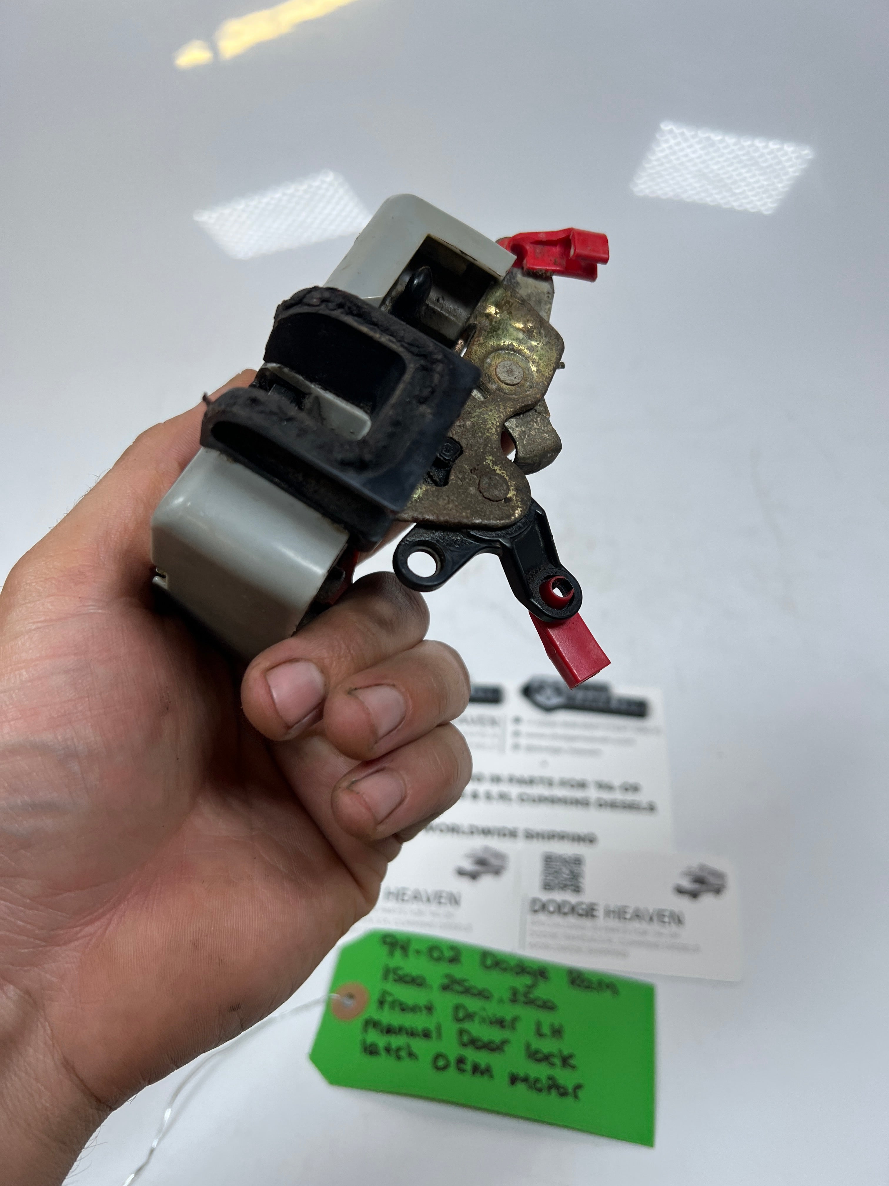 1994-2002 Dodge Ram Front Driver Door LH Manual Door Lock Latch