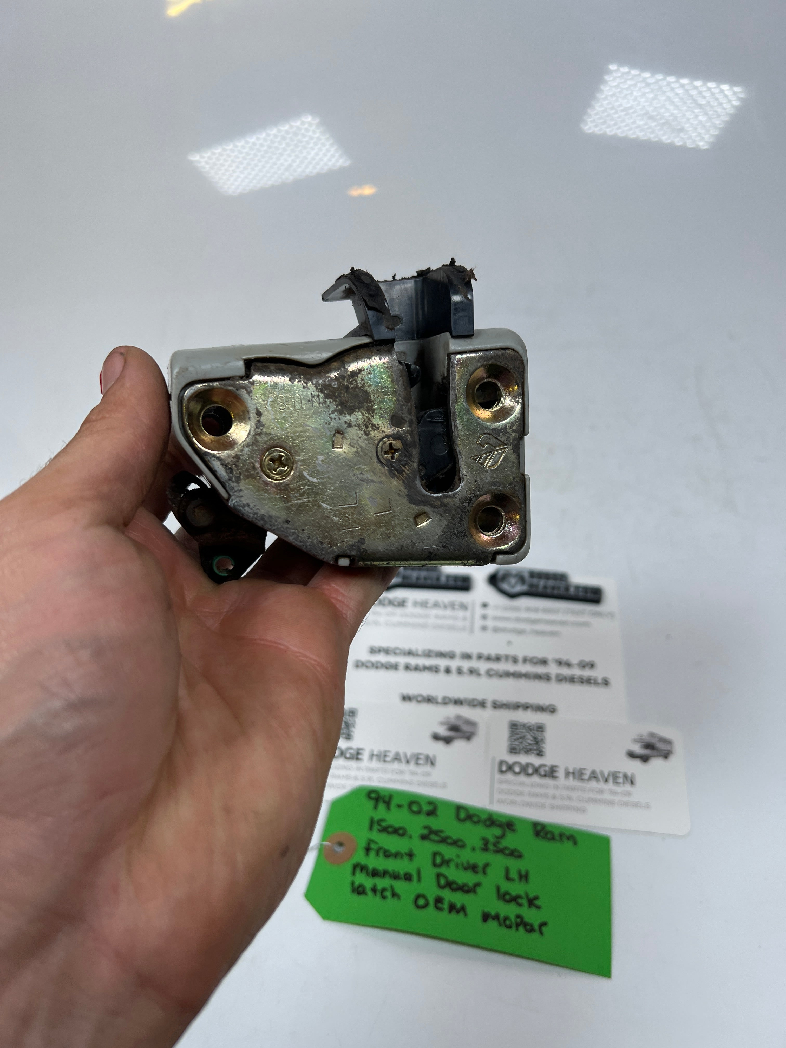 1994-2002 Dodge Ram Front Driver Door LH Manual Door Lock Latch