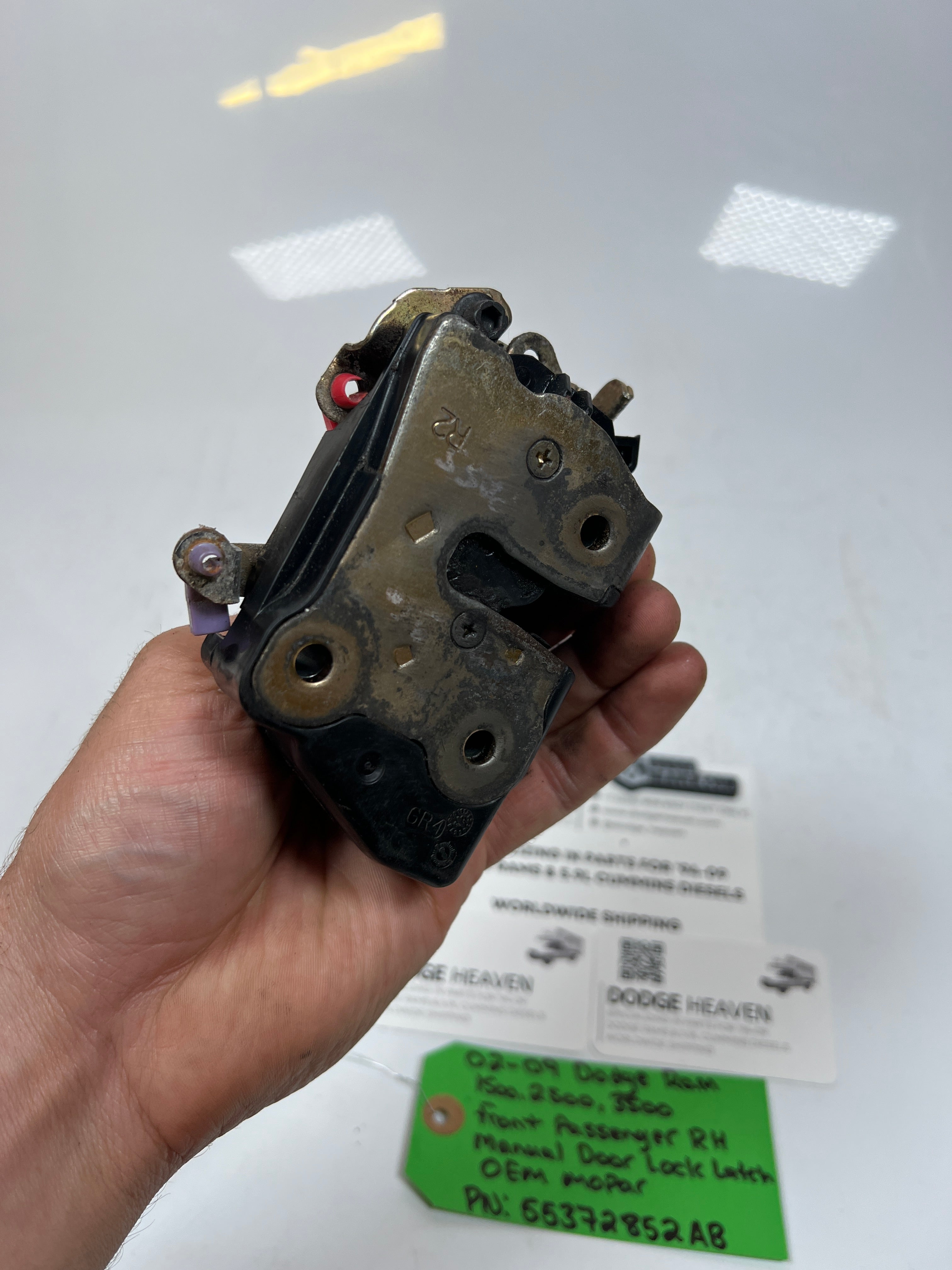 2002-2009 Dodge Ram Front Passenger RH Manual Door Lock Latch