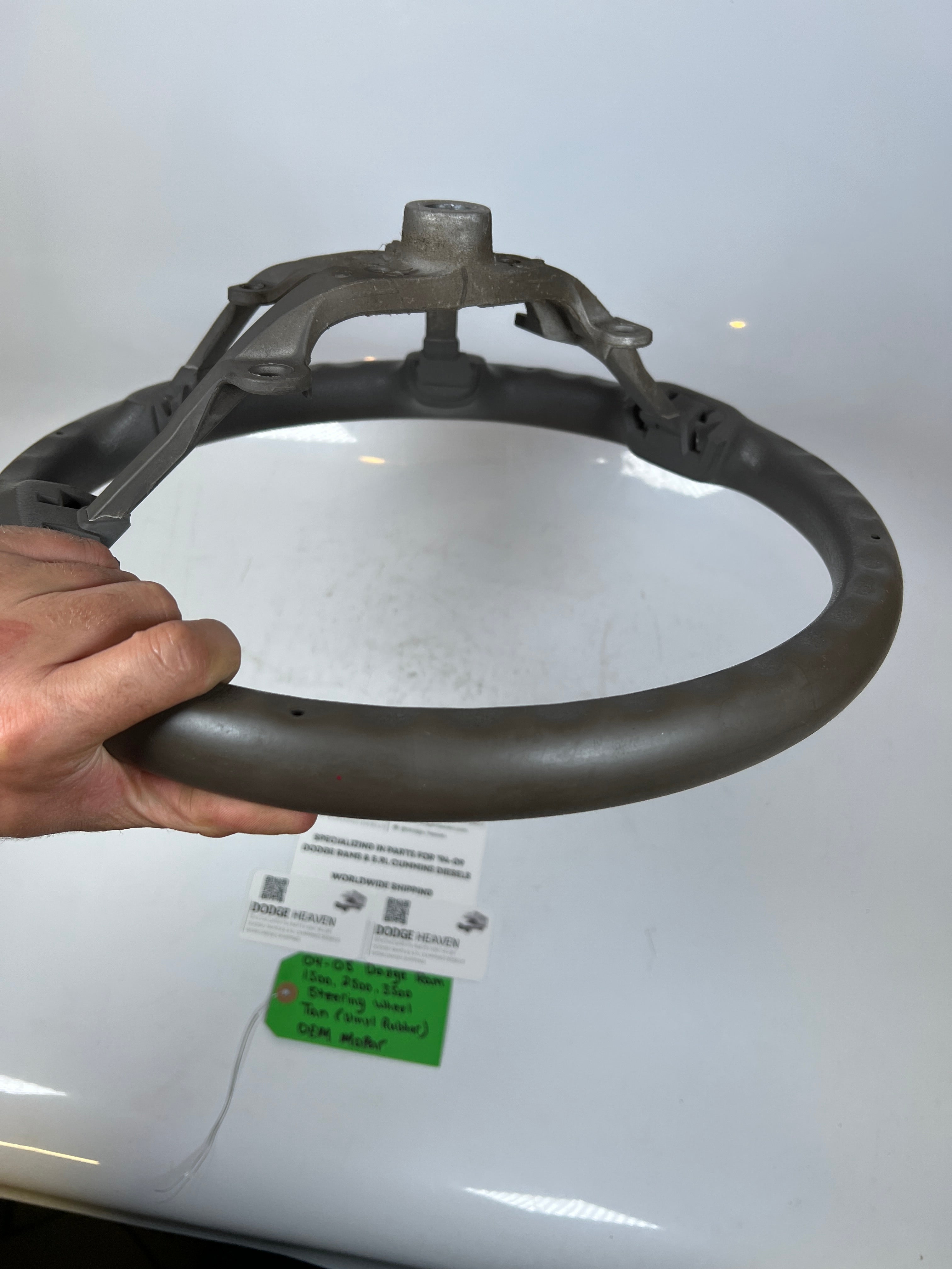 2004-2005 Dodge Ram 1500 2500 3500  Steering Wheel Tan Vinyl Rubber