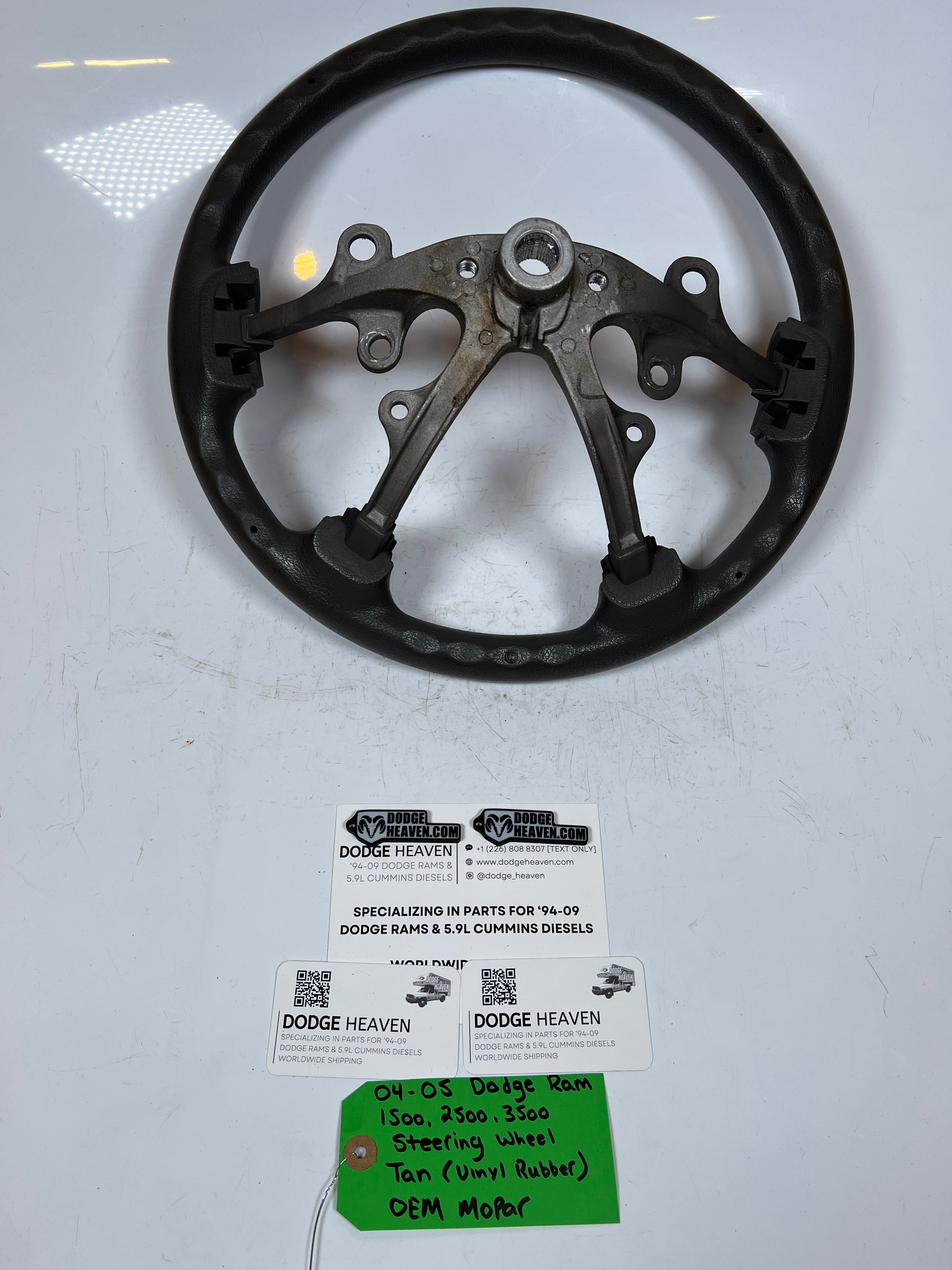 2004-2005 Dodge Ram 1500 2500 3500  Steering Wheel Tan Vinyl Rubber