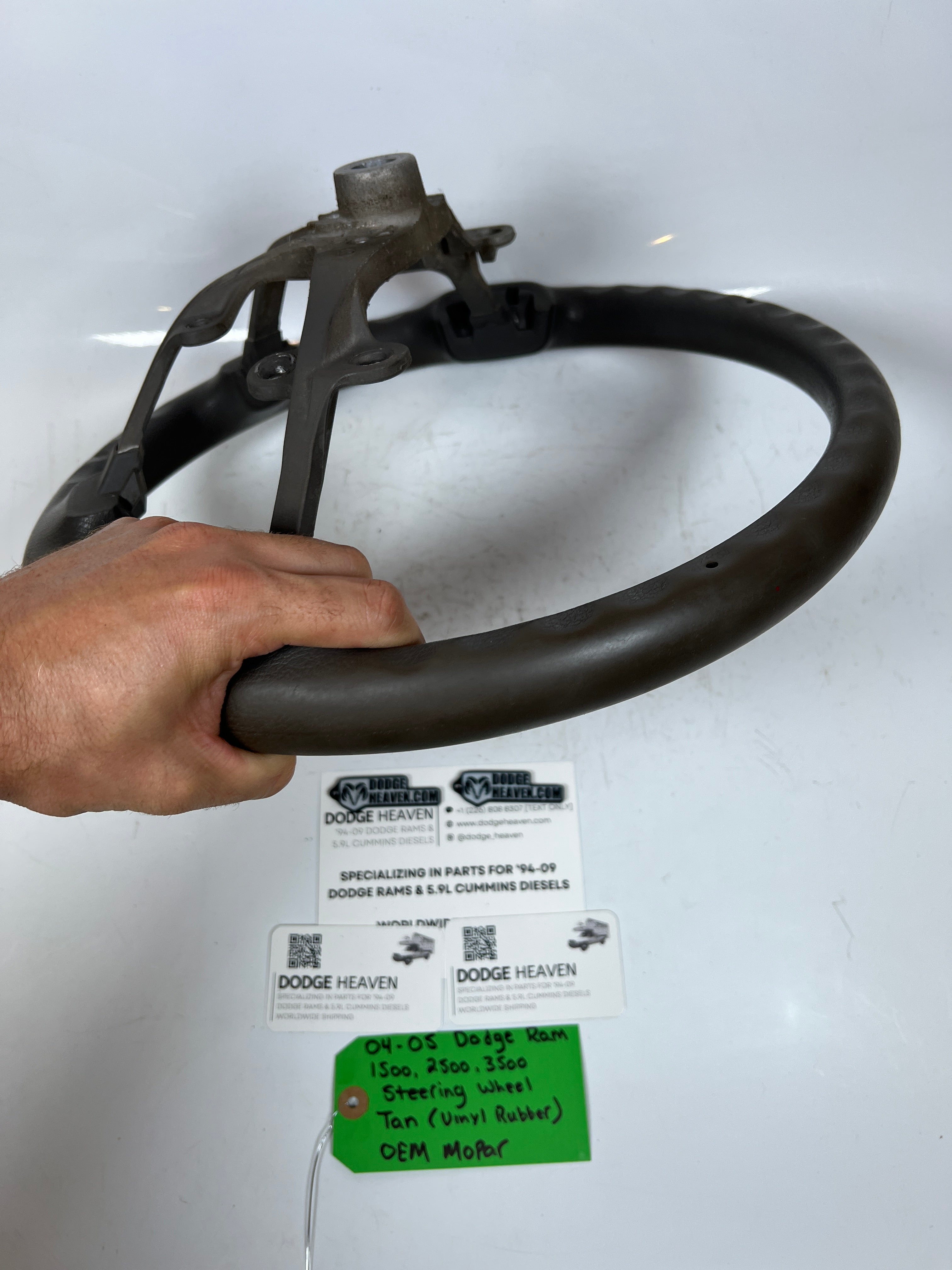 2004-2005 Dodge Ram 1500 2500 3500  Steering Wheel Tan Vinyl Rubber