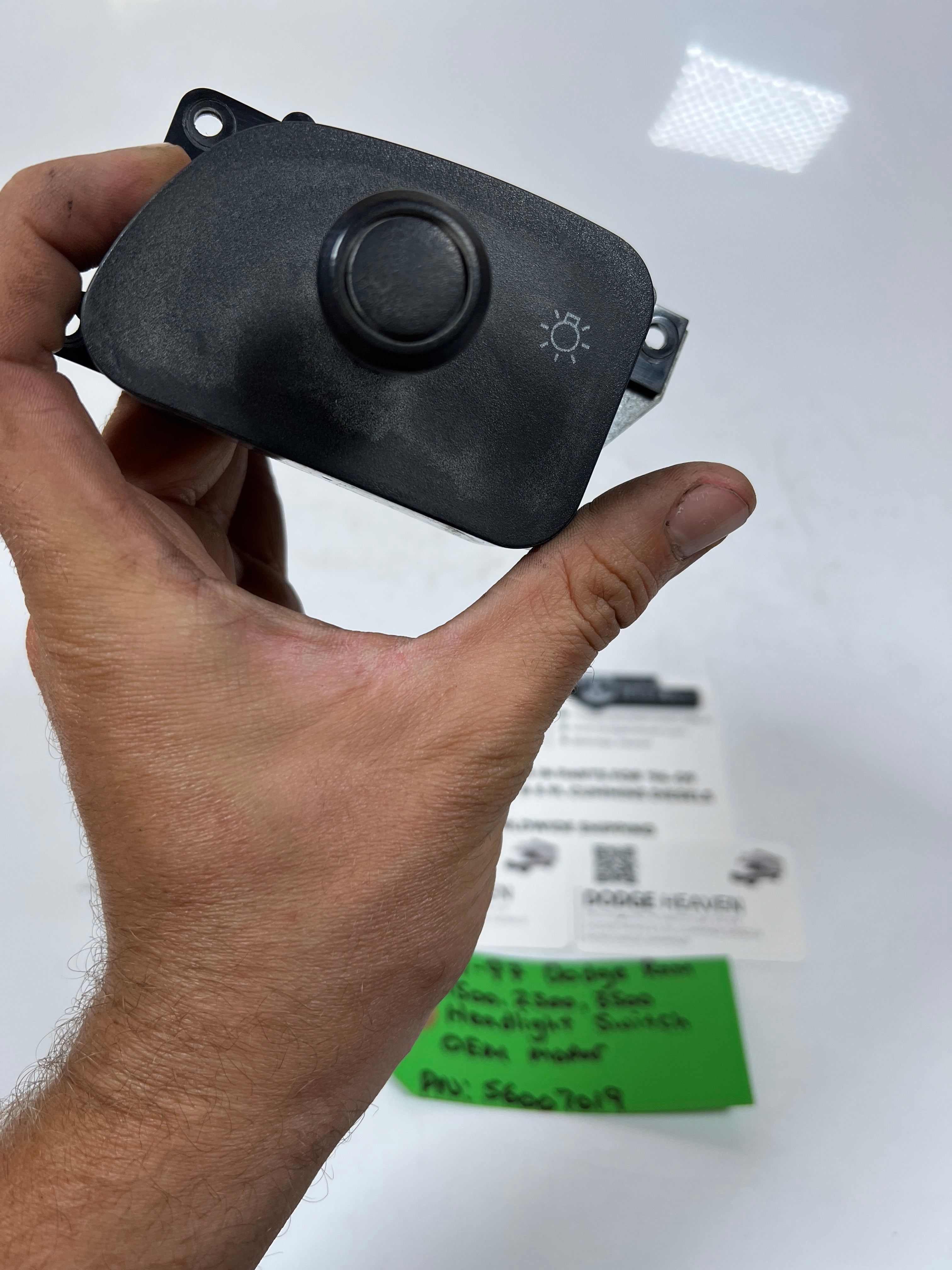1994-1997 Dodge Ram 1500-3500 Headlight Switch Cargo Dome Dimmer