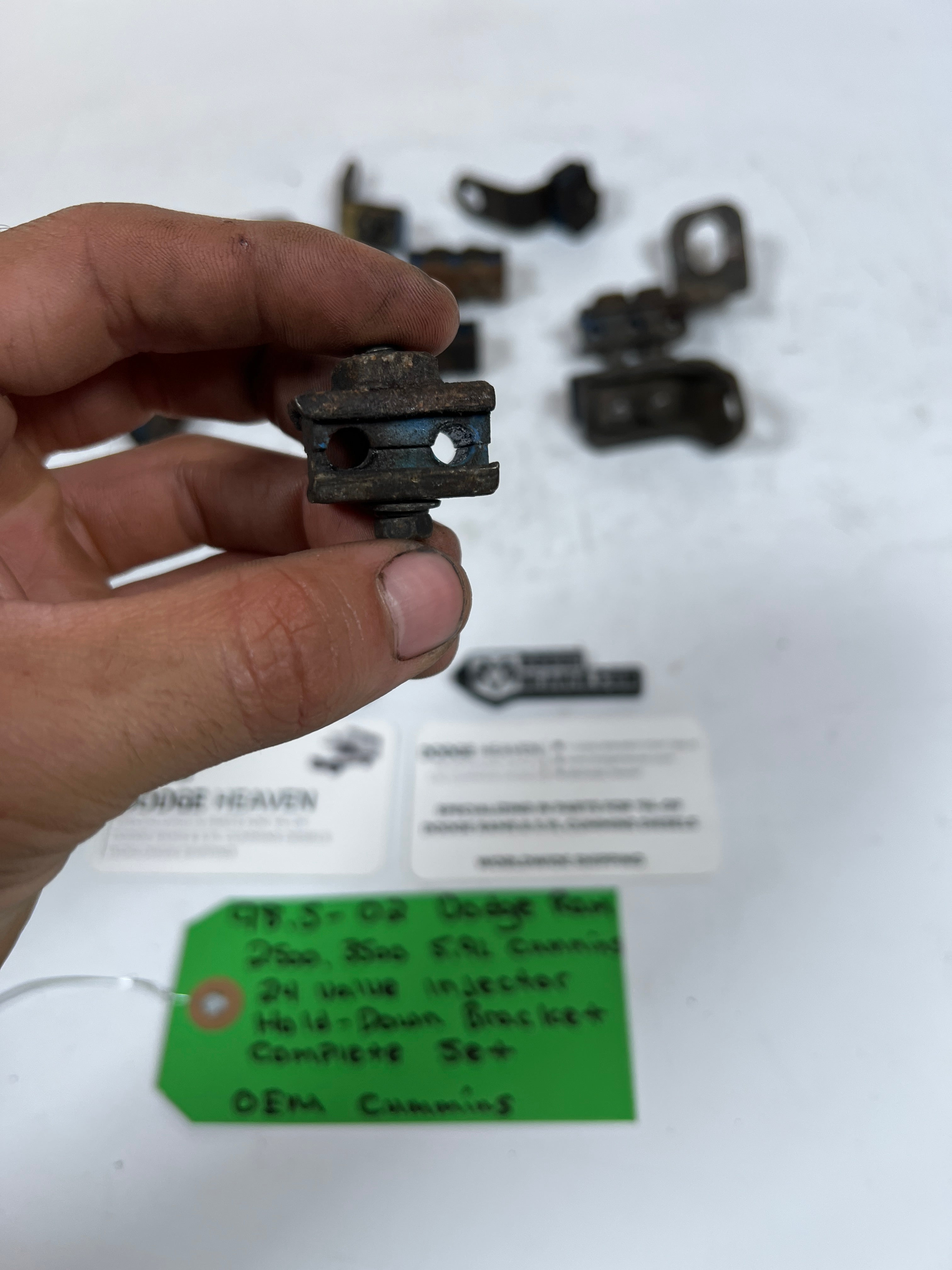 1998.5-2002 Dodge Ram 5.9L Cummins 24 Valve Injector Line Hold-Down Brackets