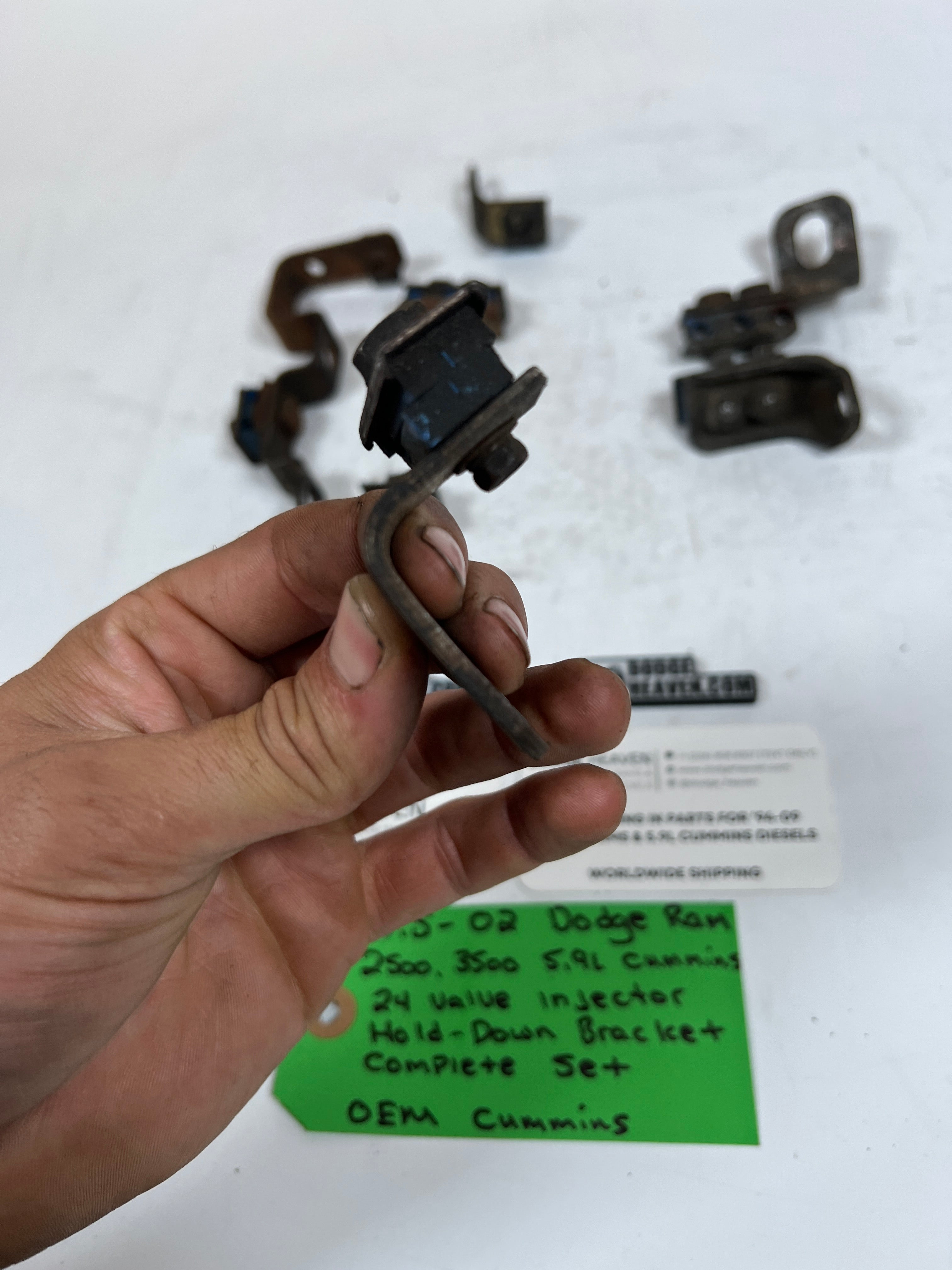 1998.5-2002 Dodge Ram 5.9L Cummins 24 Valve Injector Line Hold-Down Brackets