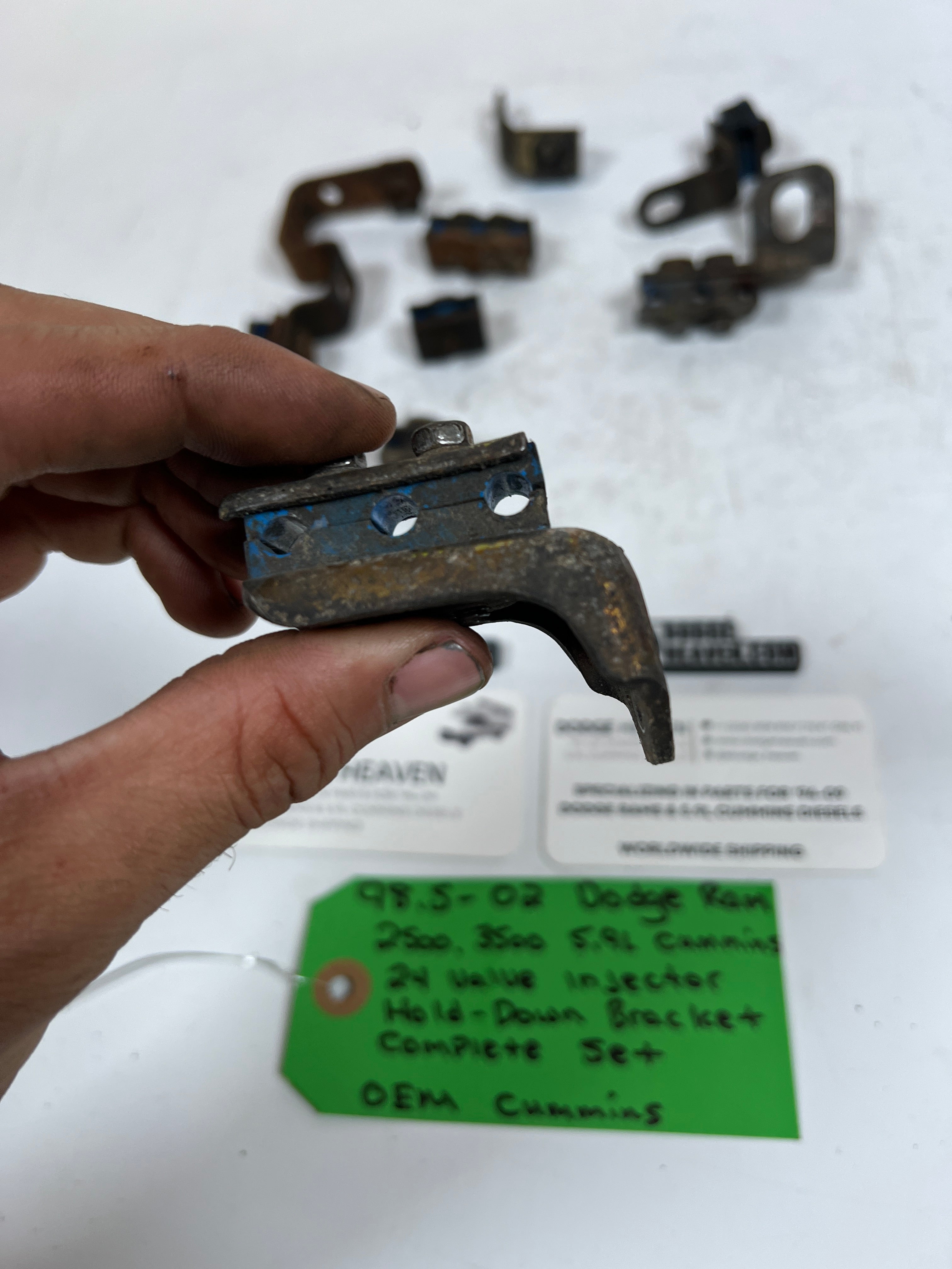 1998.5-2002 Dodge Ram 5.9L Cummins 24 Valve Injector Line Hold-Down Brackets