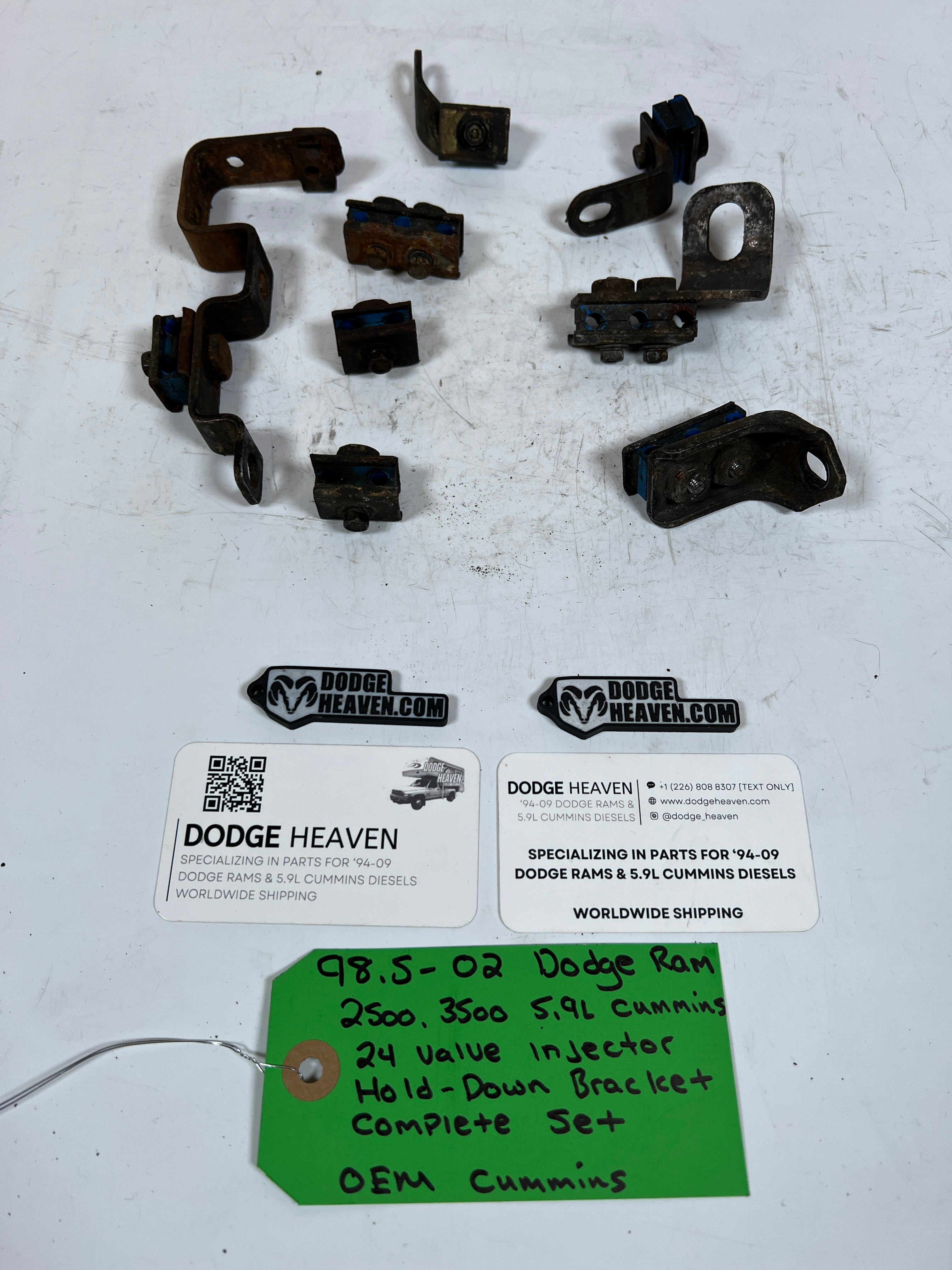 1998.5-2002 Dodge Ram 5.9L Cummins 24 Valve Injector Line Hold-Down Brackets