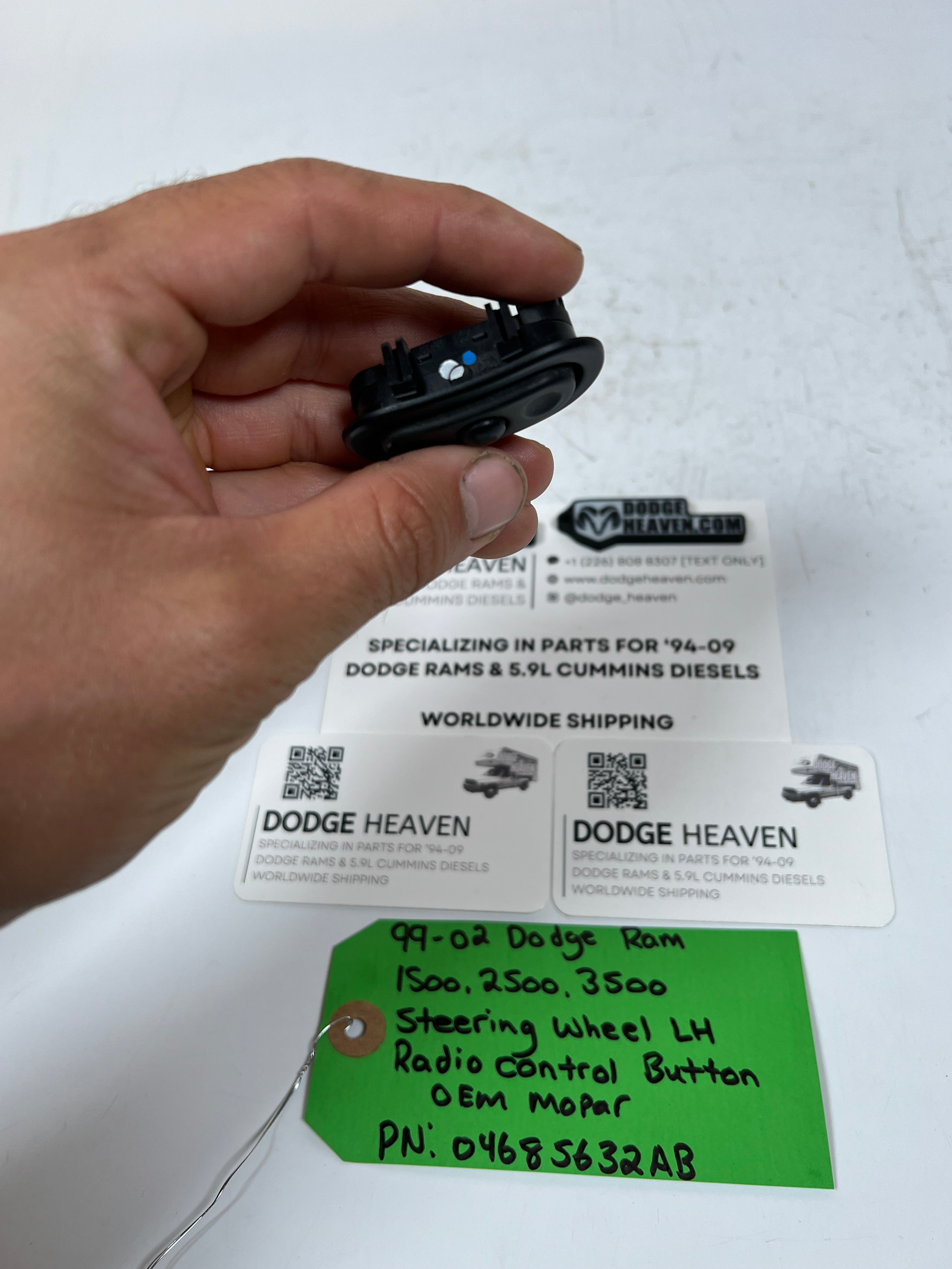 1999-2002 Dodge Ram Steering Wheel Radio Control Switch LH