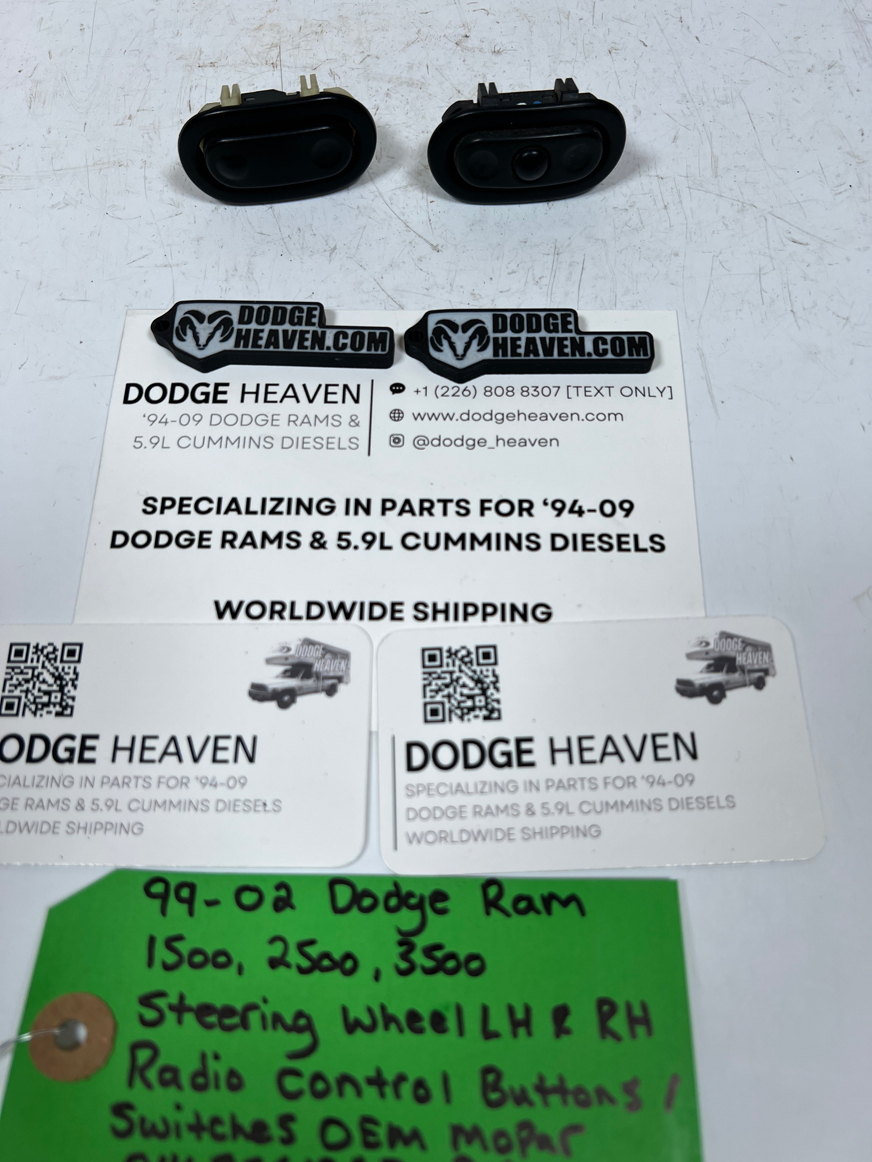 1999-2002 Dodge Ram Steering Wheel Radio Control Switch Pair RH & LH