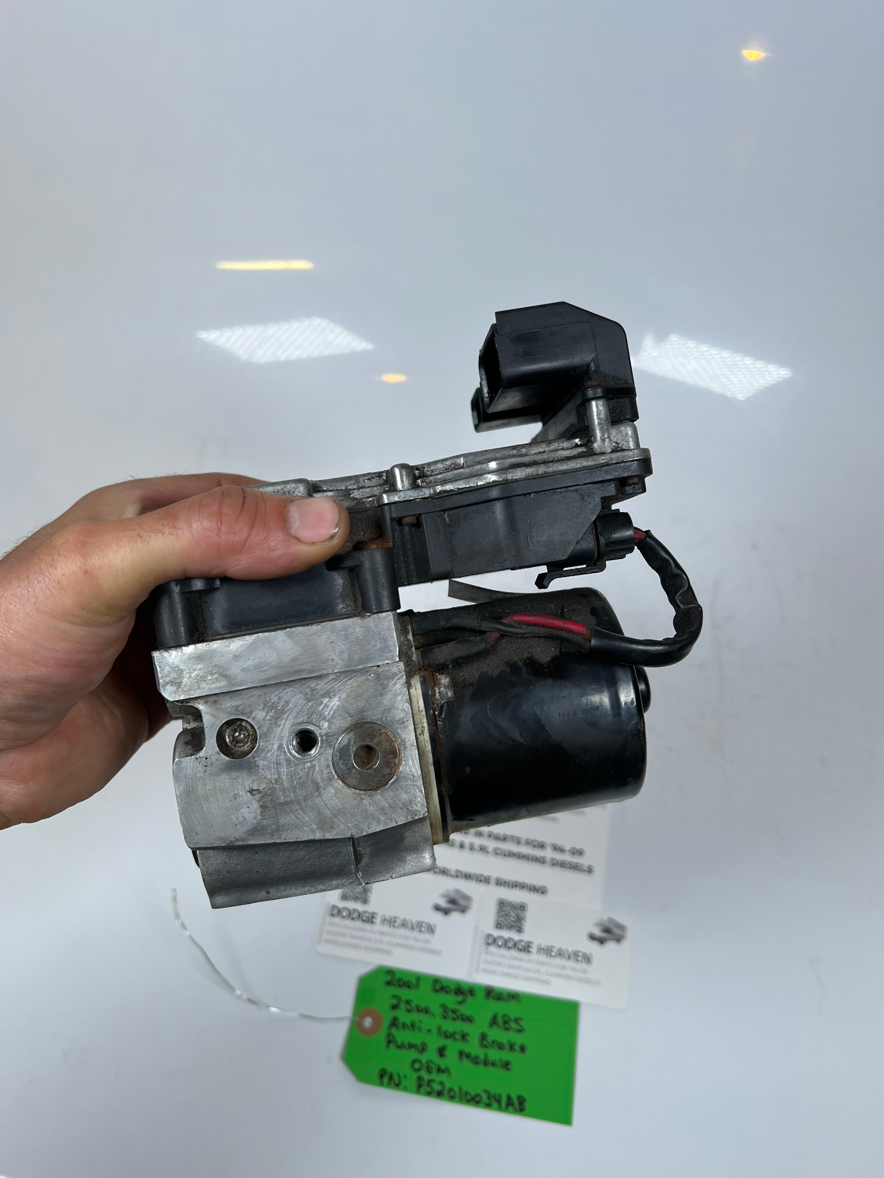 2001-2001 Dodge Ram 2500 3500 ABS Anti-Lock Brake Module & Pump