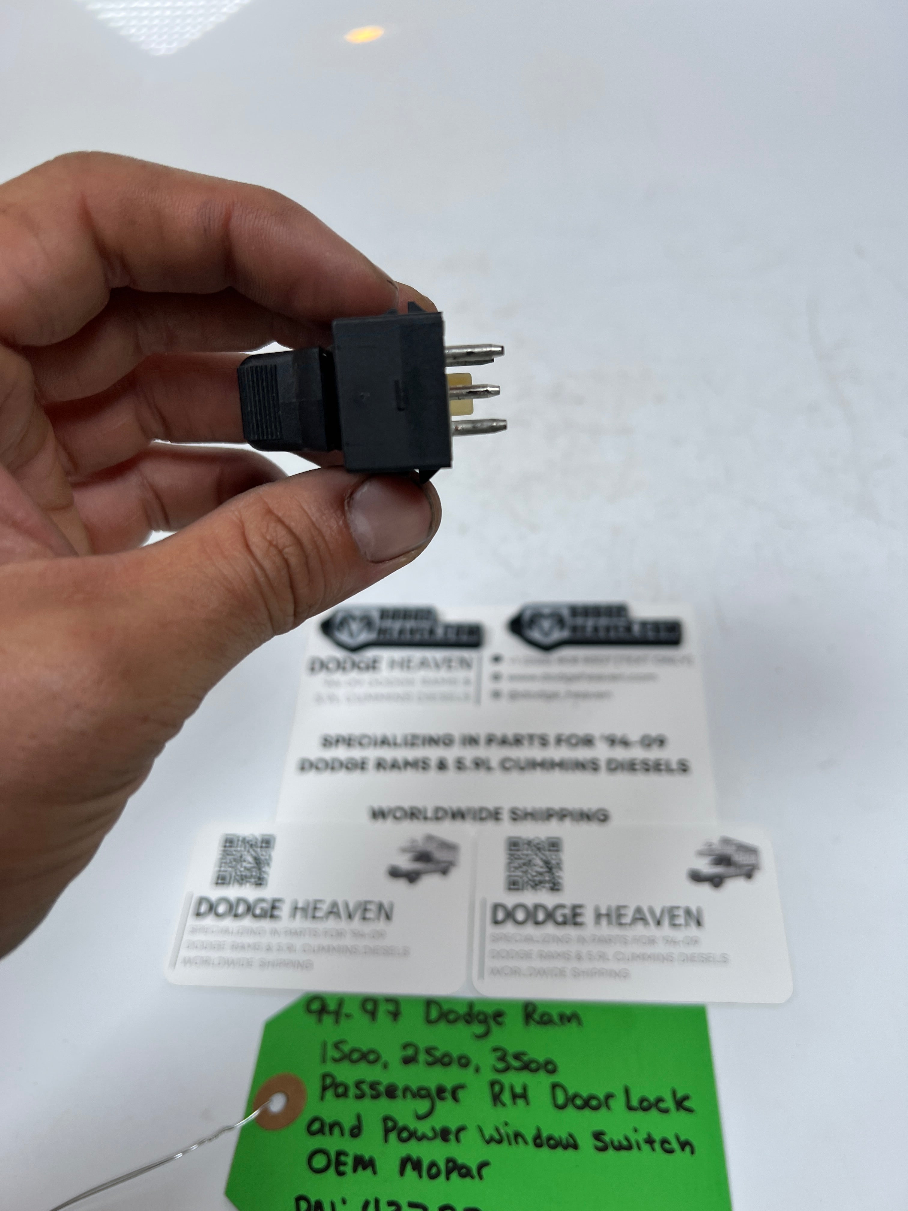 1994-1997 Dodge Ram Passenger RH Door Lock & Window Switch