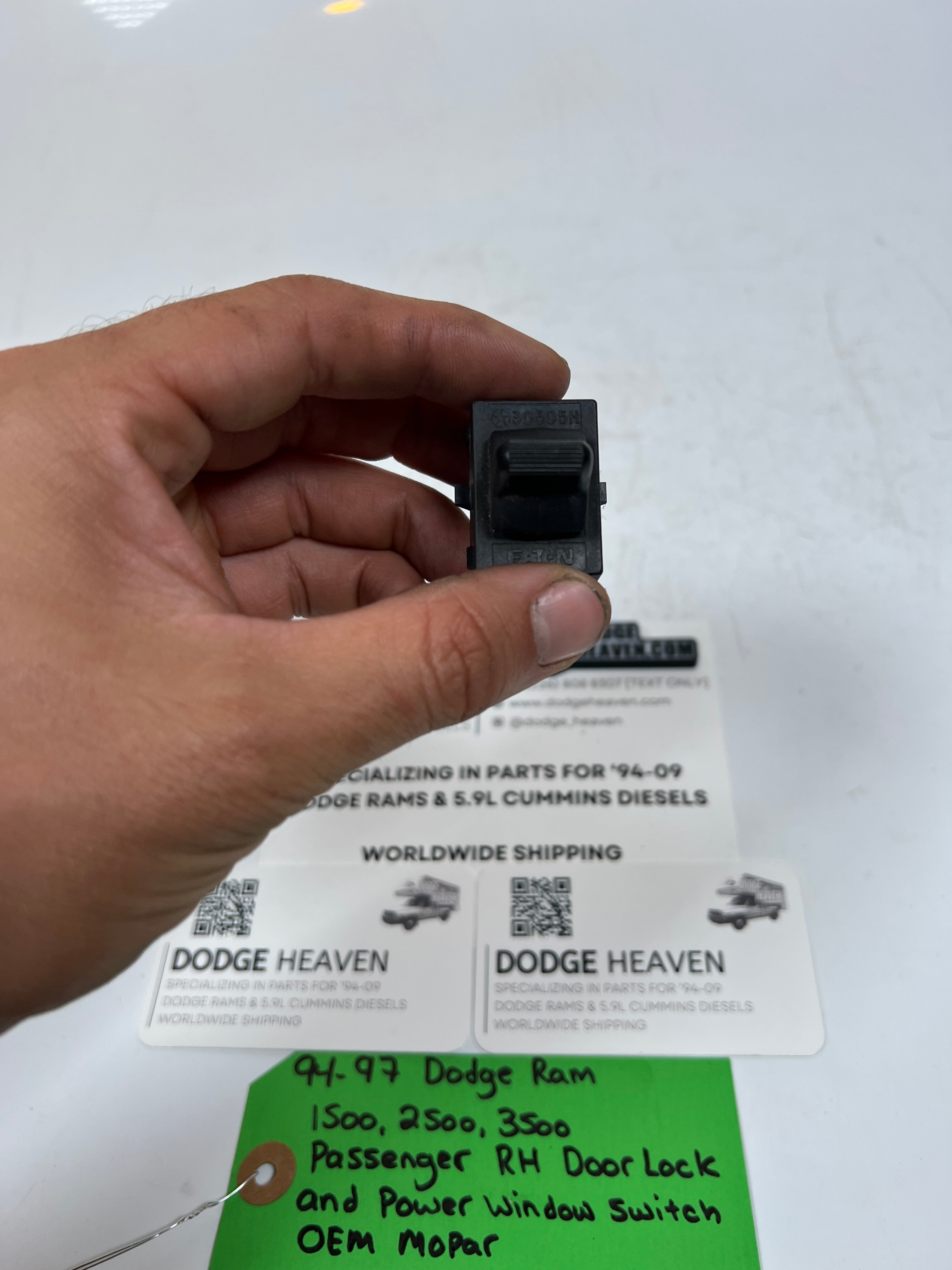 1994-1997 Dodge Ram Passenger RH Door Lock & Window Switch