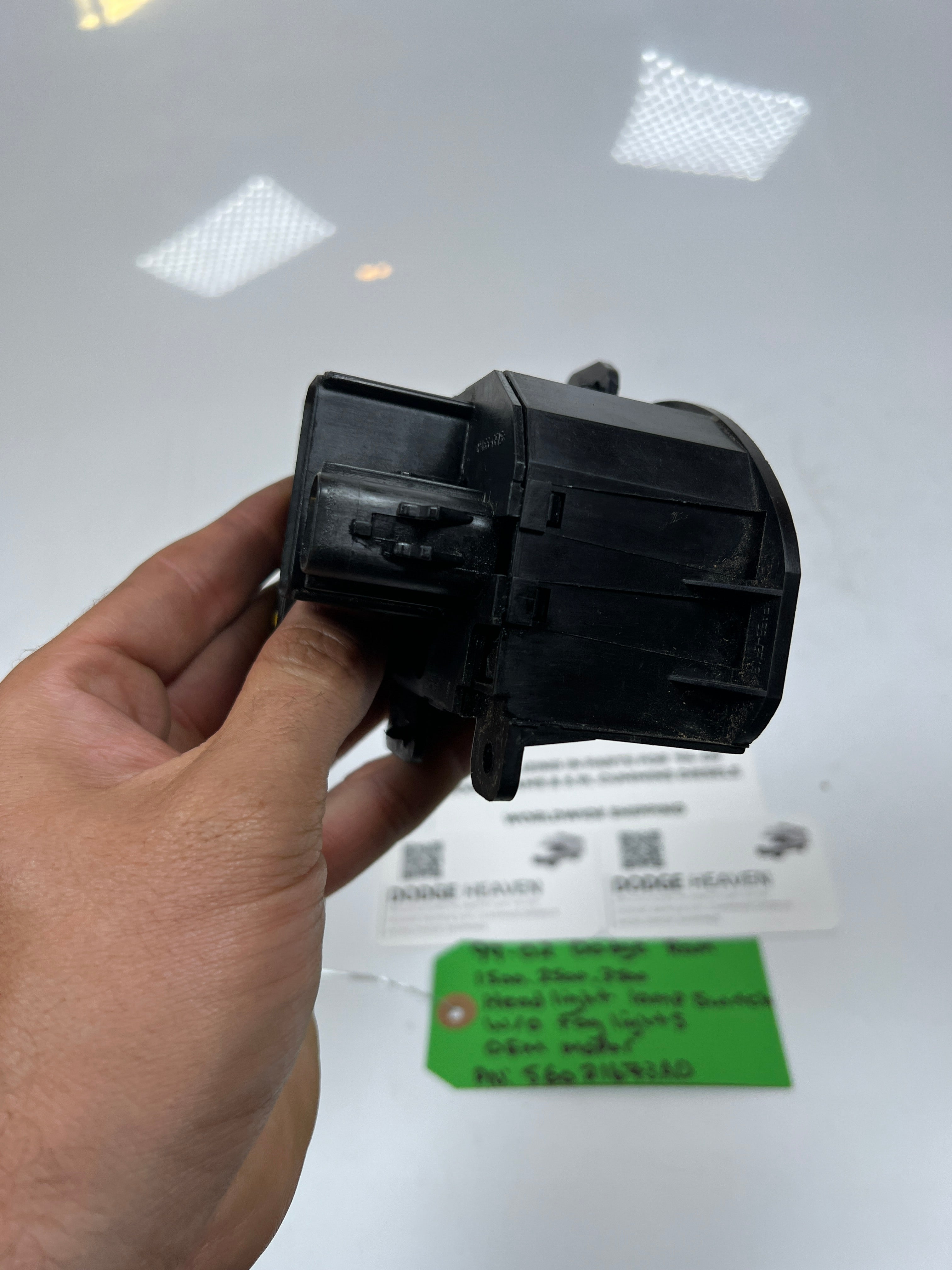 1999-2002 Dodge Ram Headlight Cargo Dome Light Switch