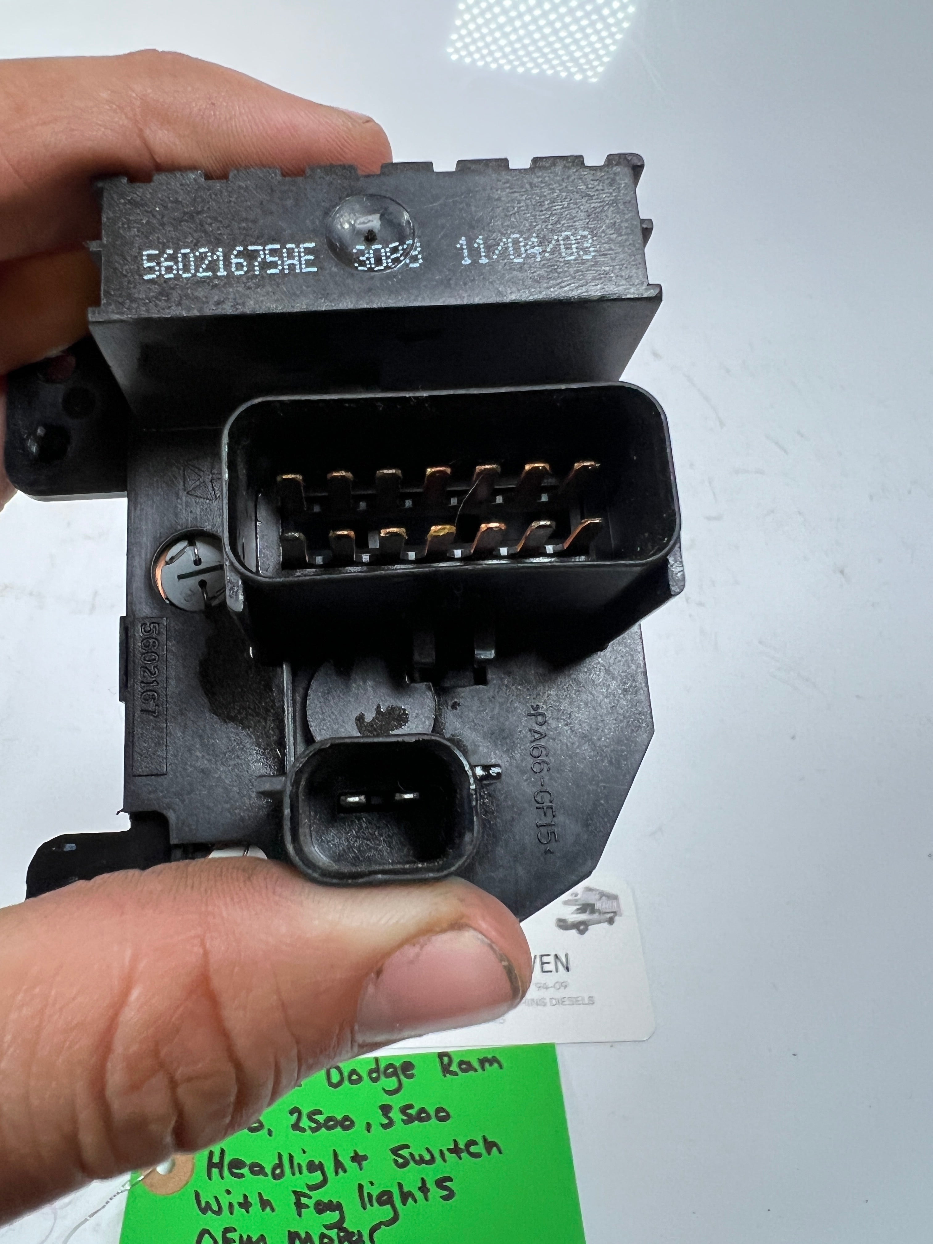 1999-2002 Dodge Ram Headlight Fog Light Cargo Dome Switch