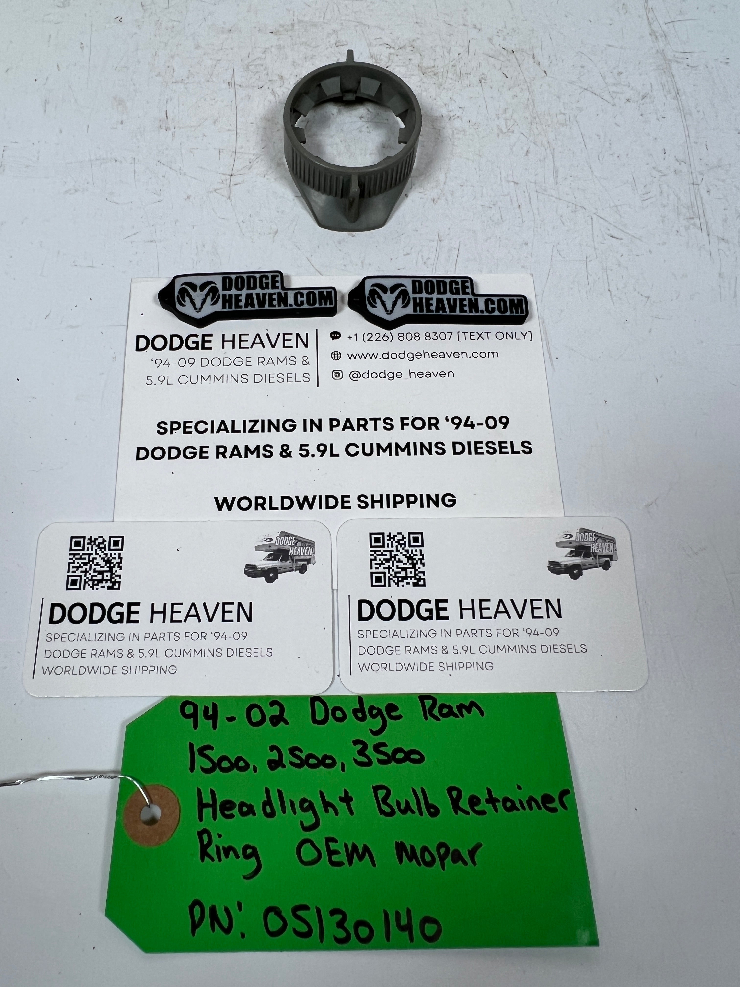 1994-2002 Dodge Ram Headlight Bulb Retaining Retainer Ring