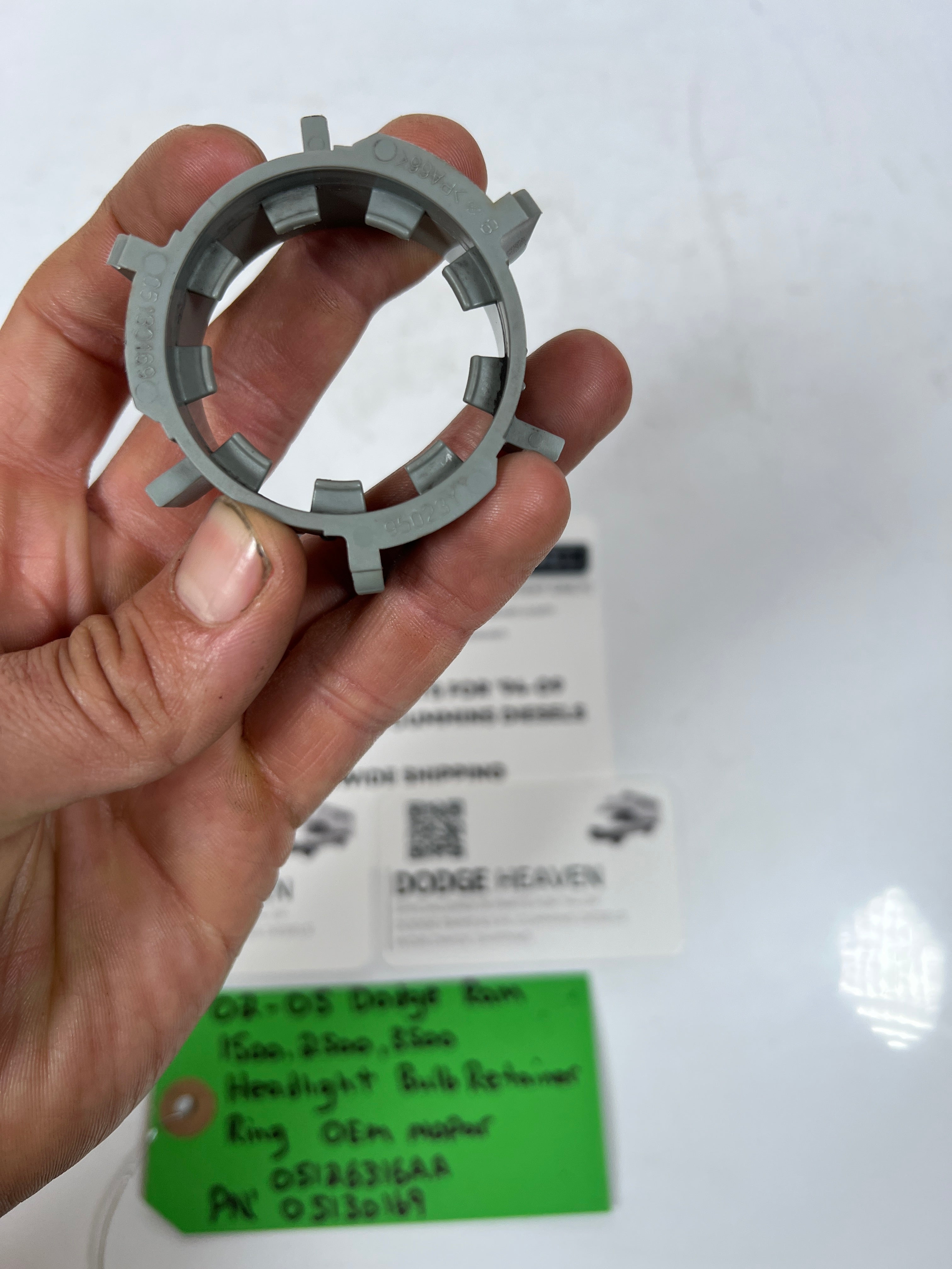 2002-2009 Dodge Ram Headlight Bulb Retainer Retaining Ring