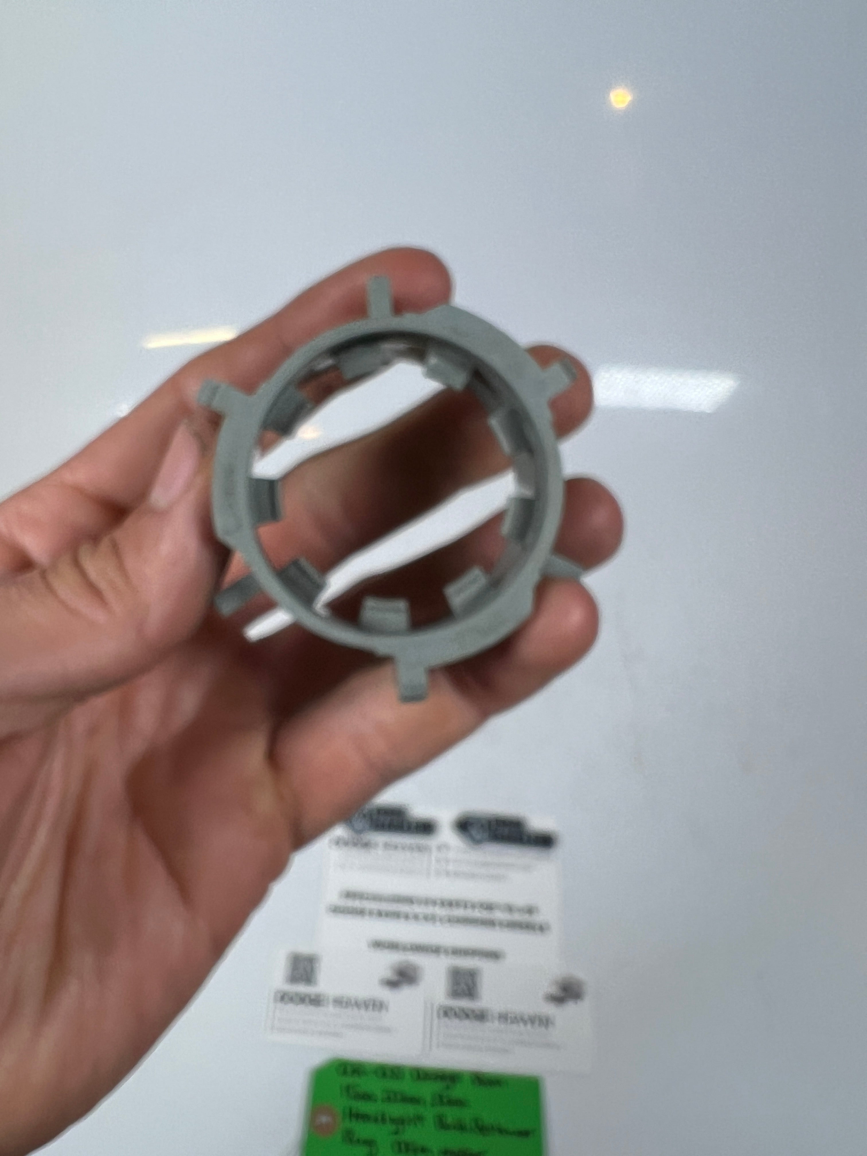2002-2009 Dodge Ram Headlight Bulb Retainer Retaining Ring