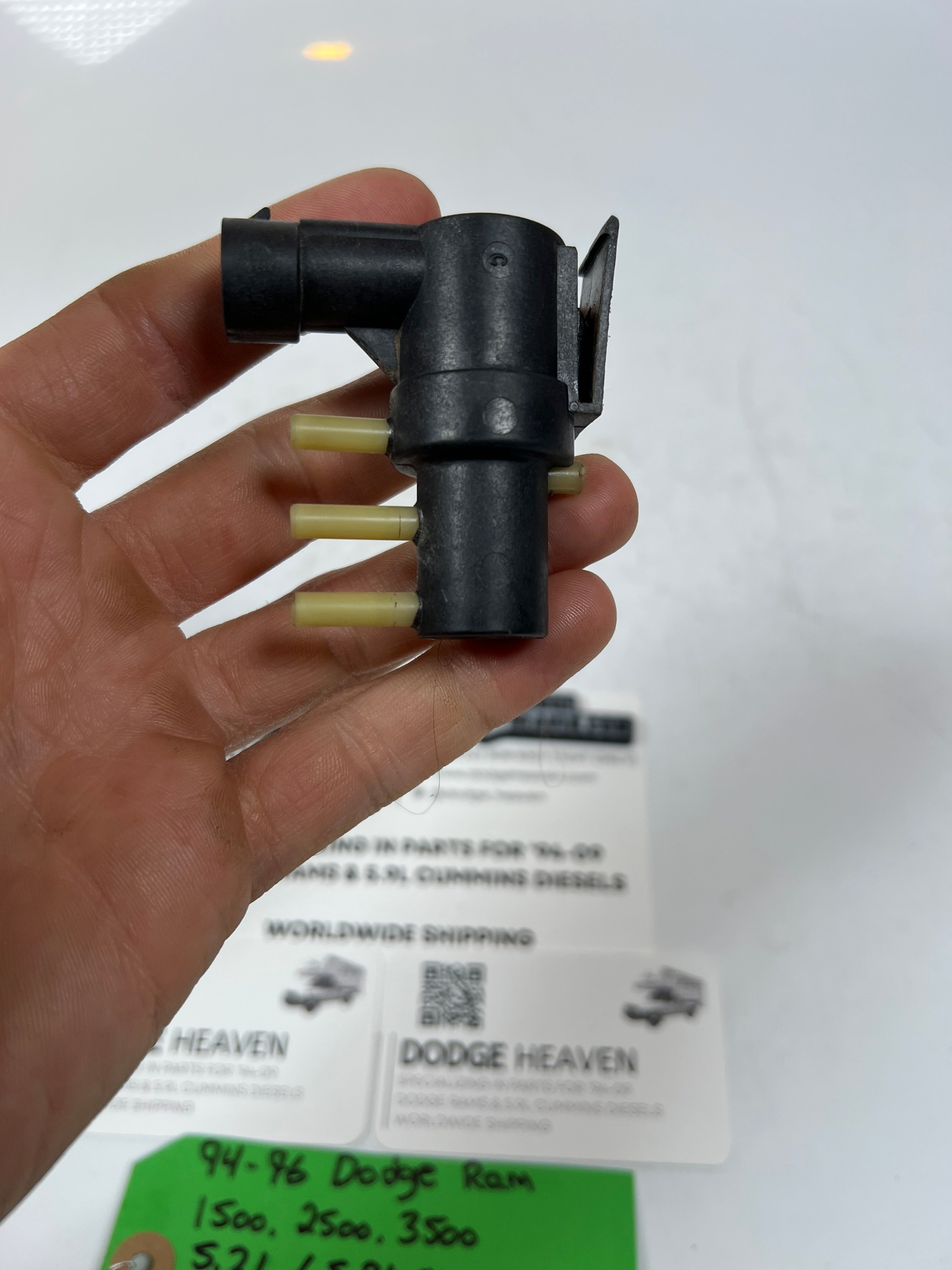 1994-1996 Dodge Ram 5.2L / 5.9L Magnum Vacuum Purge Solenoid