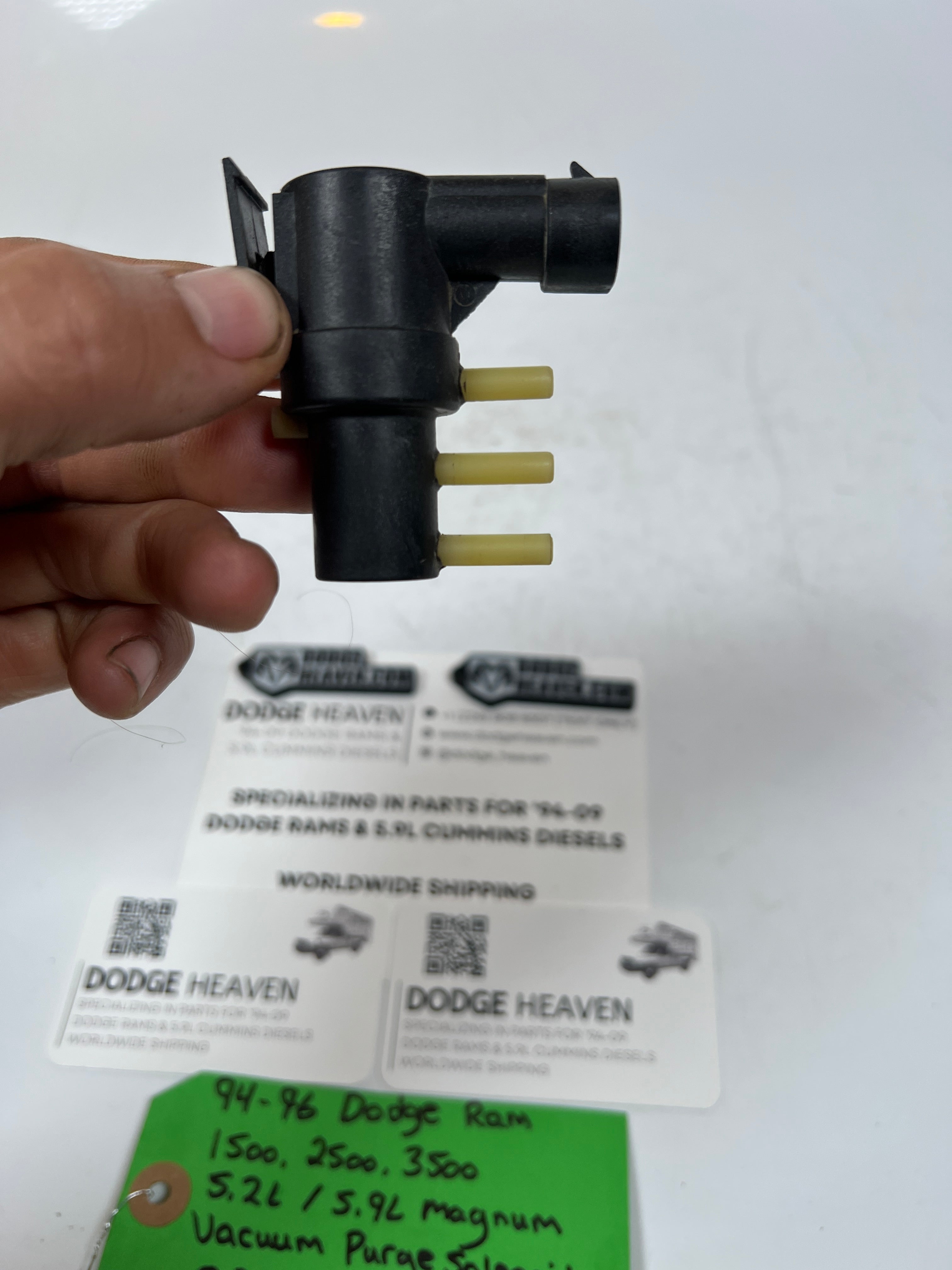 1994-1996 Dodge Ram 5.2L / 5.9L Magnum Vacuum Purge Solenoid