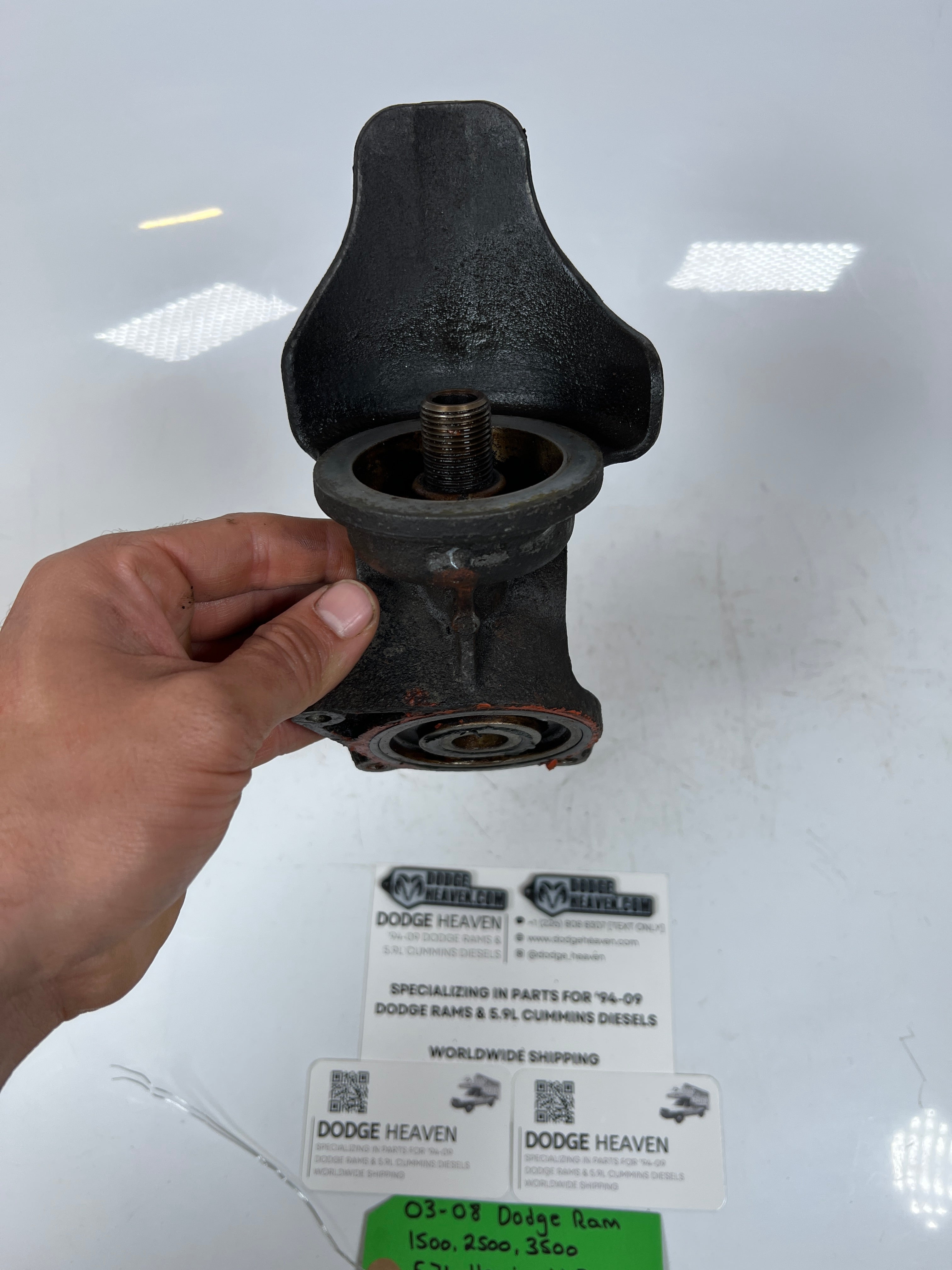 2003-2008 Dodge Ram 5.7L hemi Oil Filter Adapter Housing