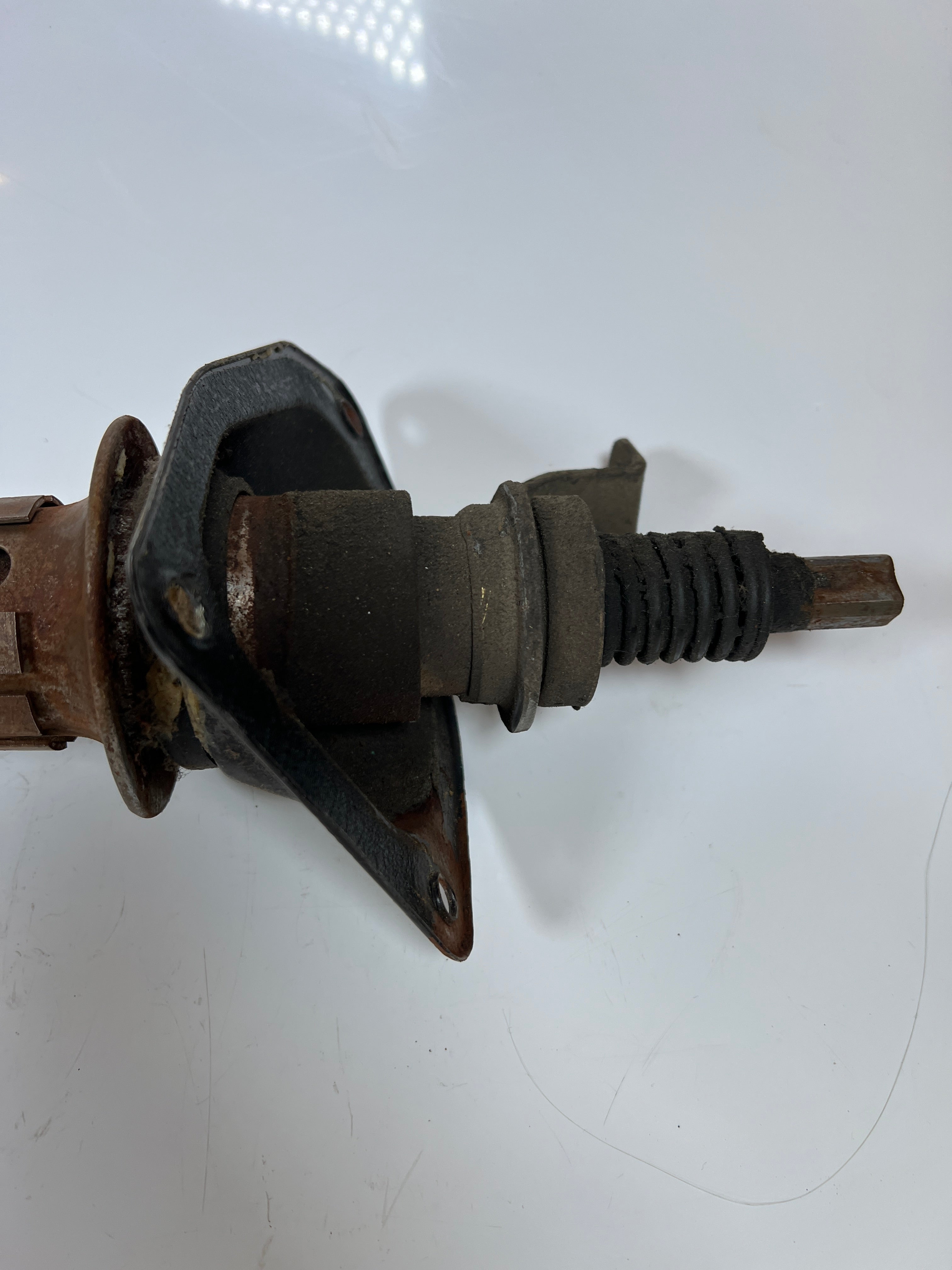 1996-1997 Dodge Ram 1500-3500 Steering Column Automatic Trans With Tilt