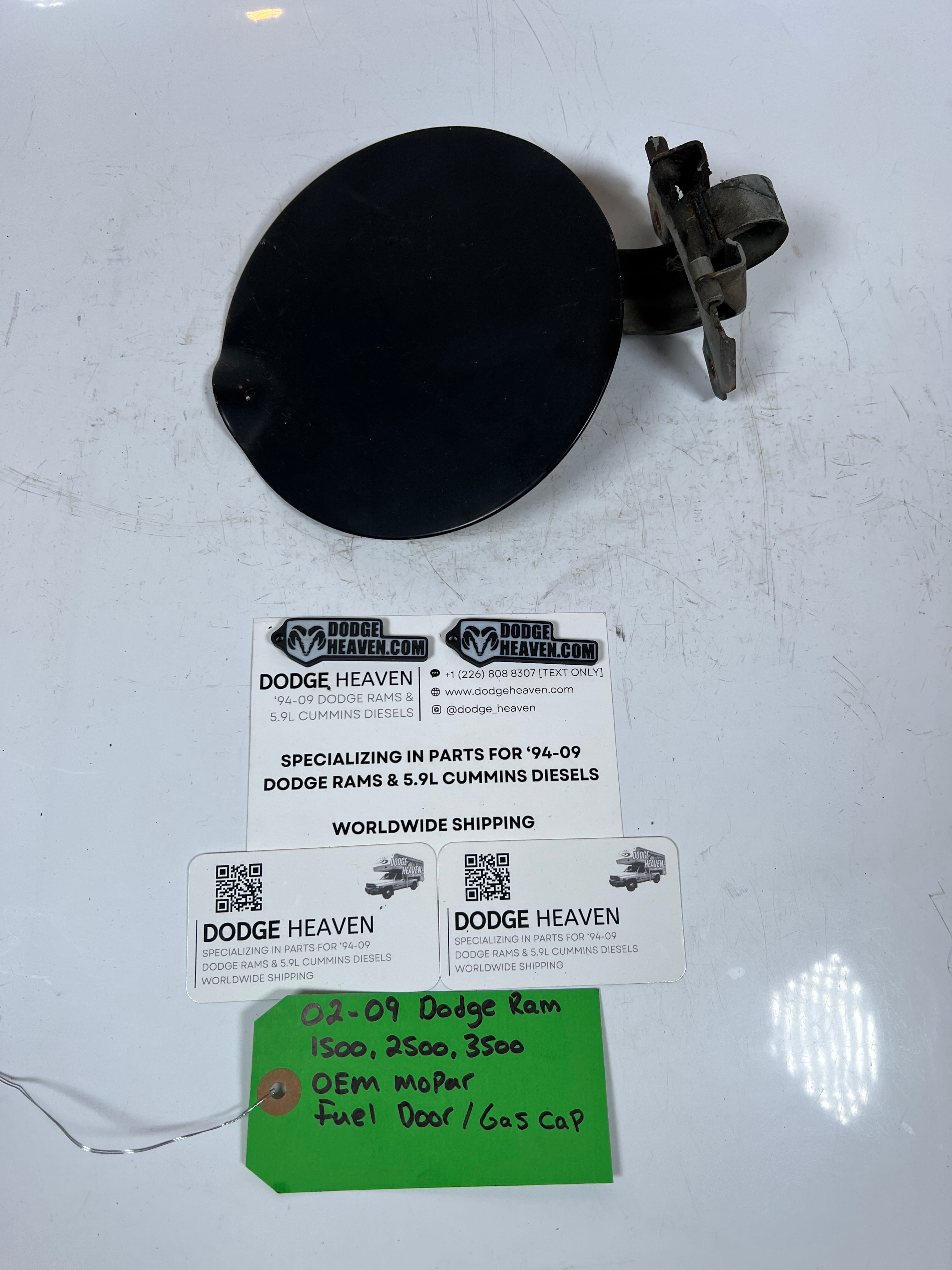 2002-2009 Dodge Ram 1500-3500 Fuel Door / Gas Cap