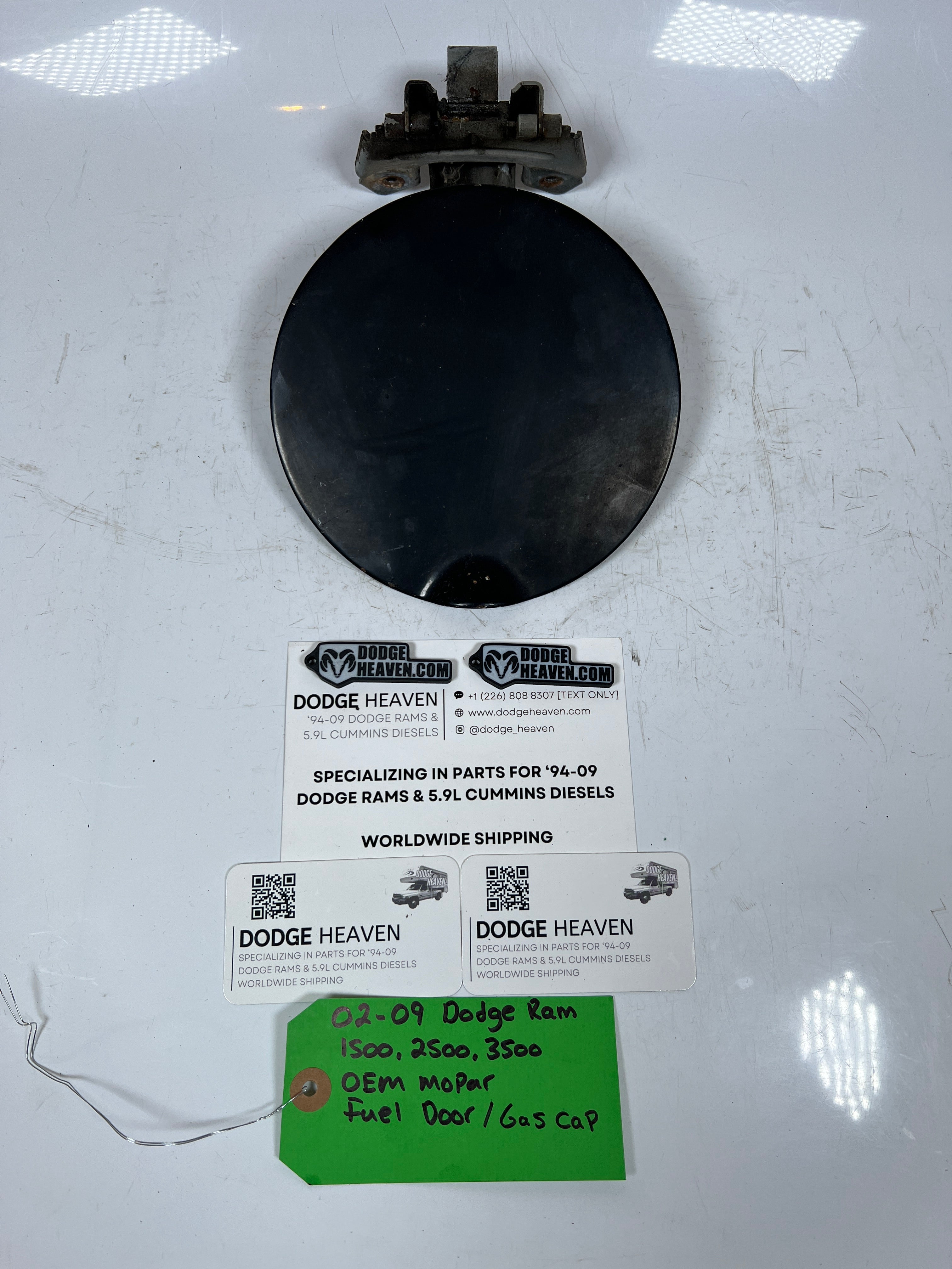 2002-2009 Dodge Ram 1500-3500 Fuel Door / Gas Cap
