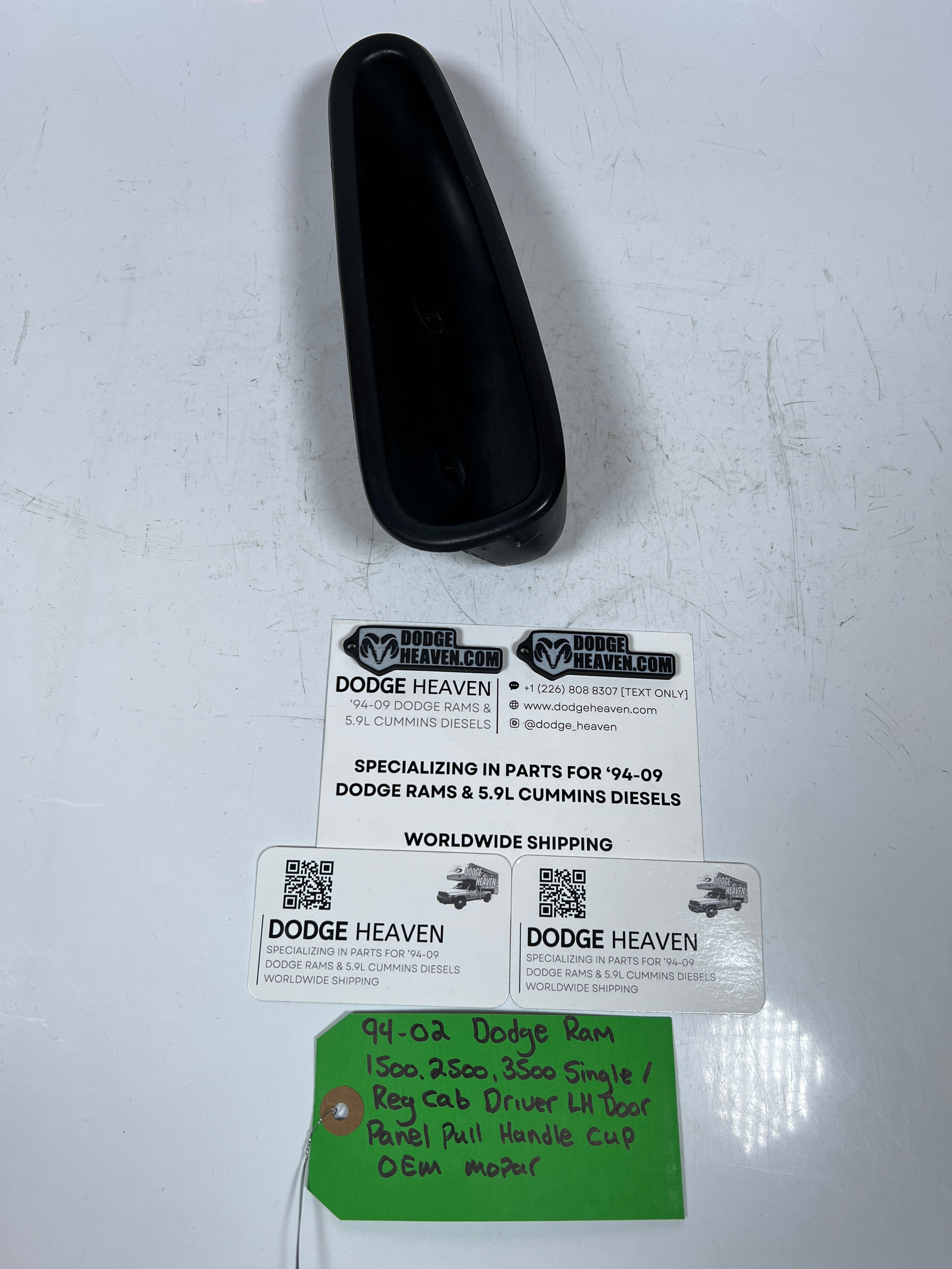 1994-2002 Dodge Ram Single Cab Driver LH Door Panel Pull Handle Cup