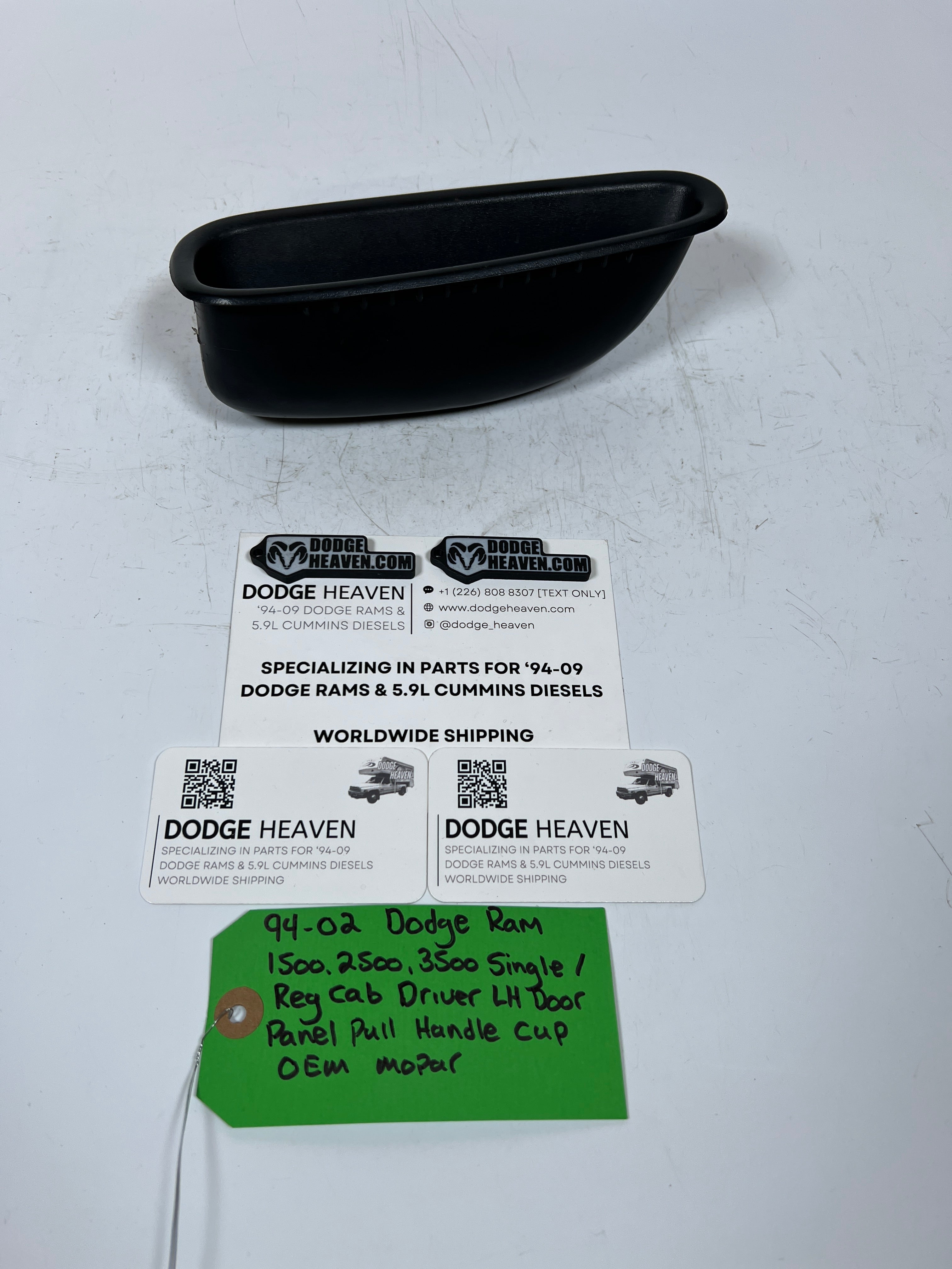 1994-2002 Dodge Ram Single Cab Driver LH Door Panel Pull Handle Cup