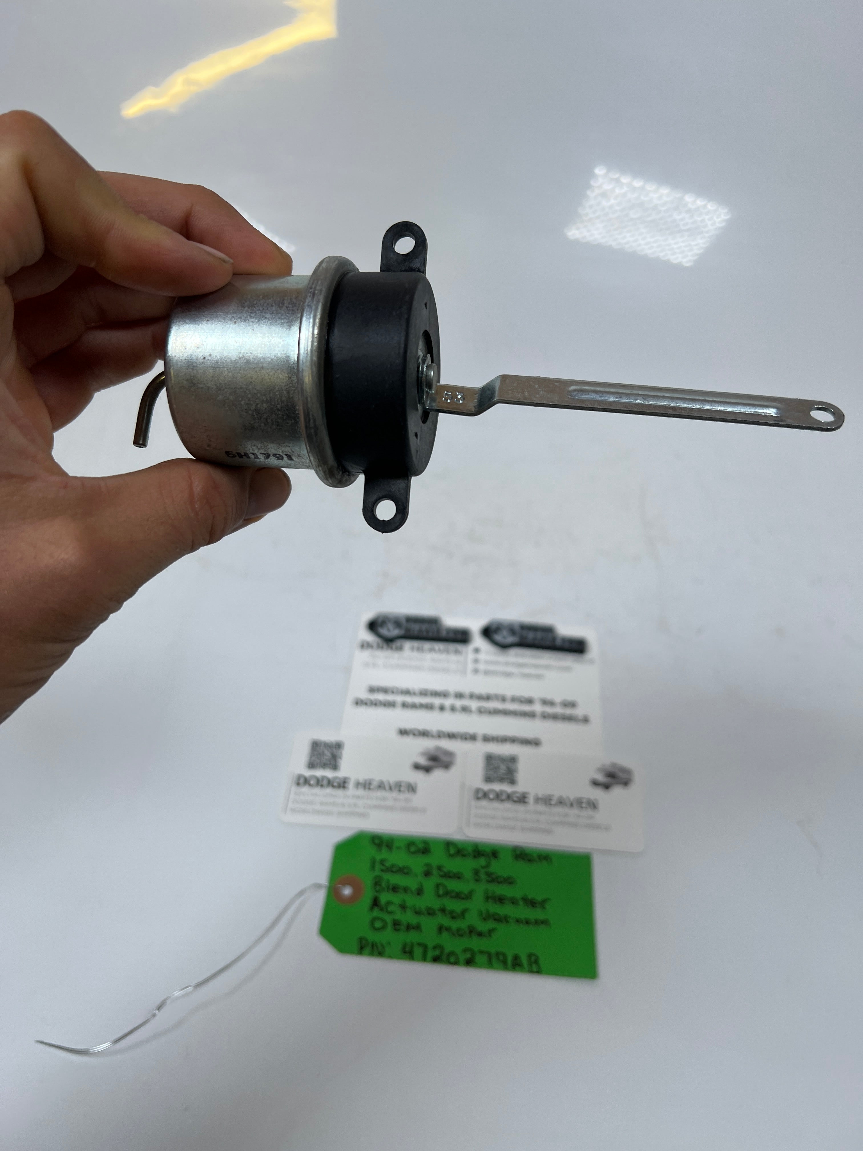 1994-2002 Dodge Ram Blend Door Heater Actuator Vacuum