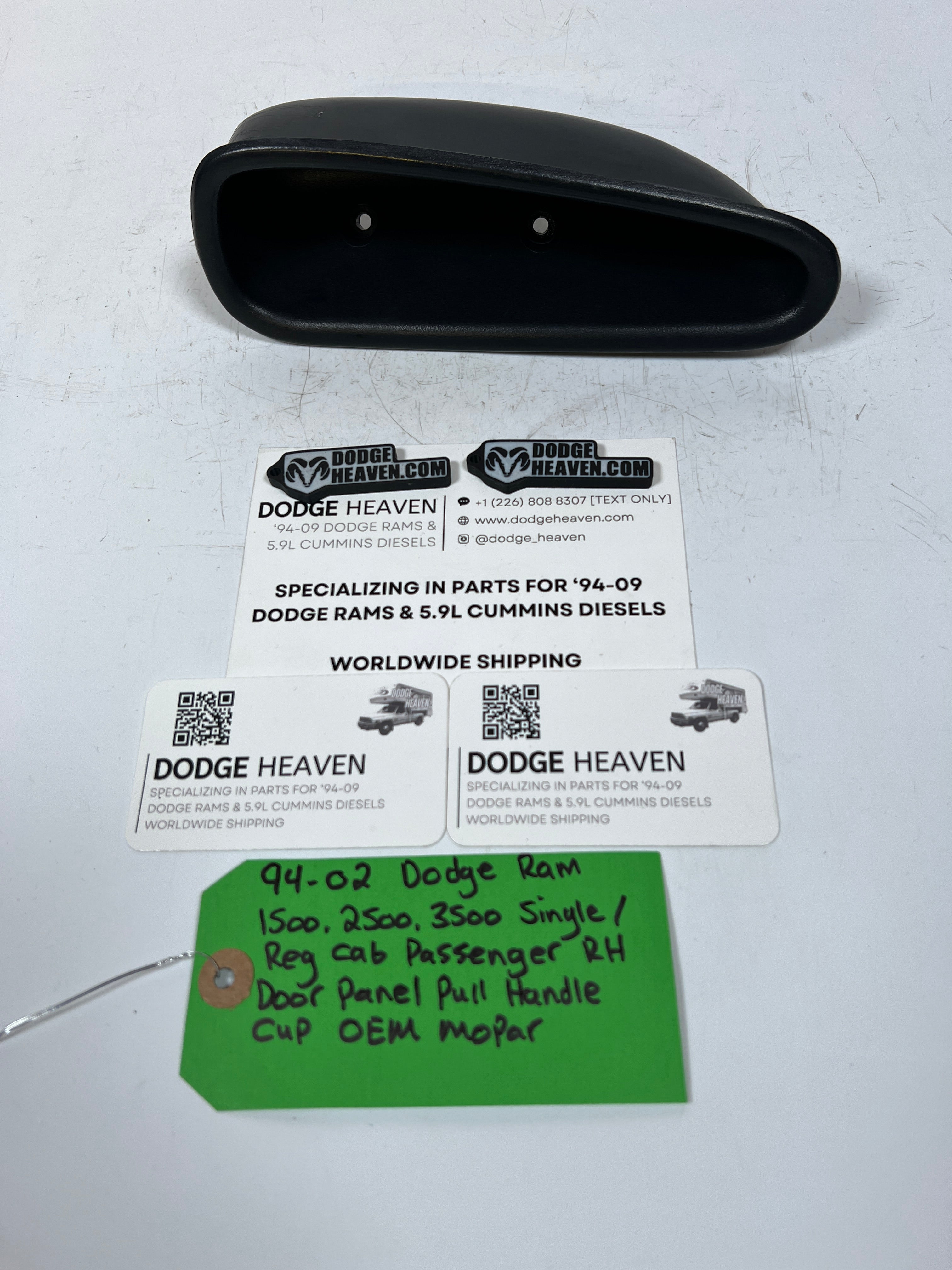 1994-2002 Dodge Ram Single Cab Passenger RH Door Panel Pull Handle Cup