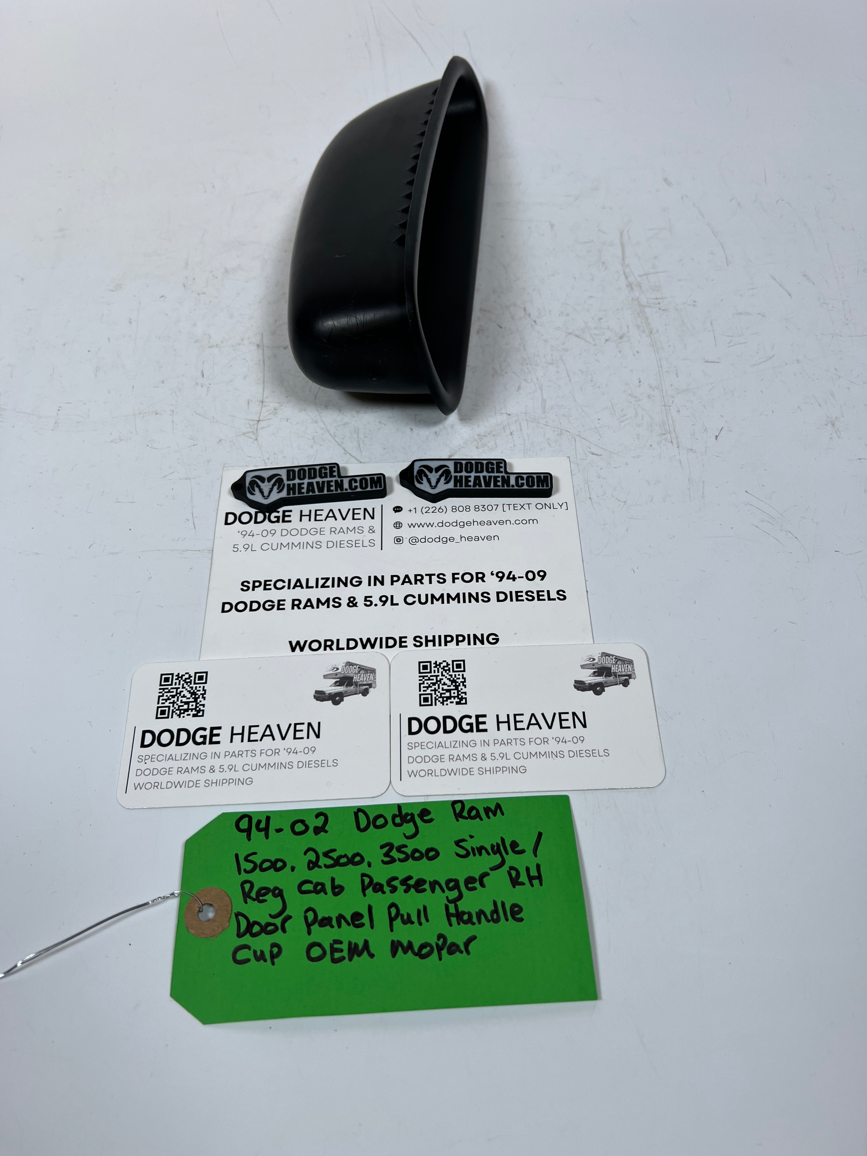 1994-2002 Dodge Ram Single Cab Passenger RH Door Panel Pull Handle Cup