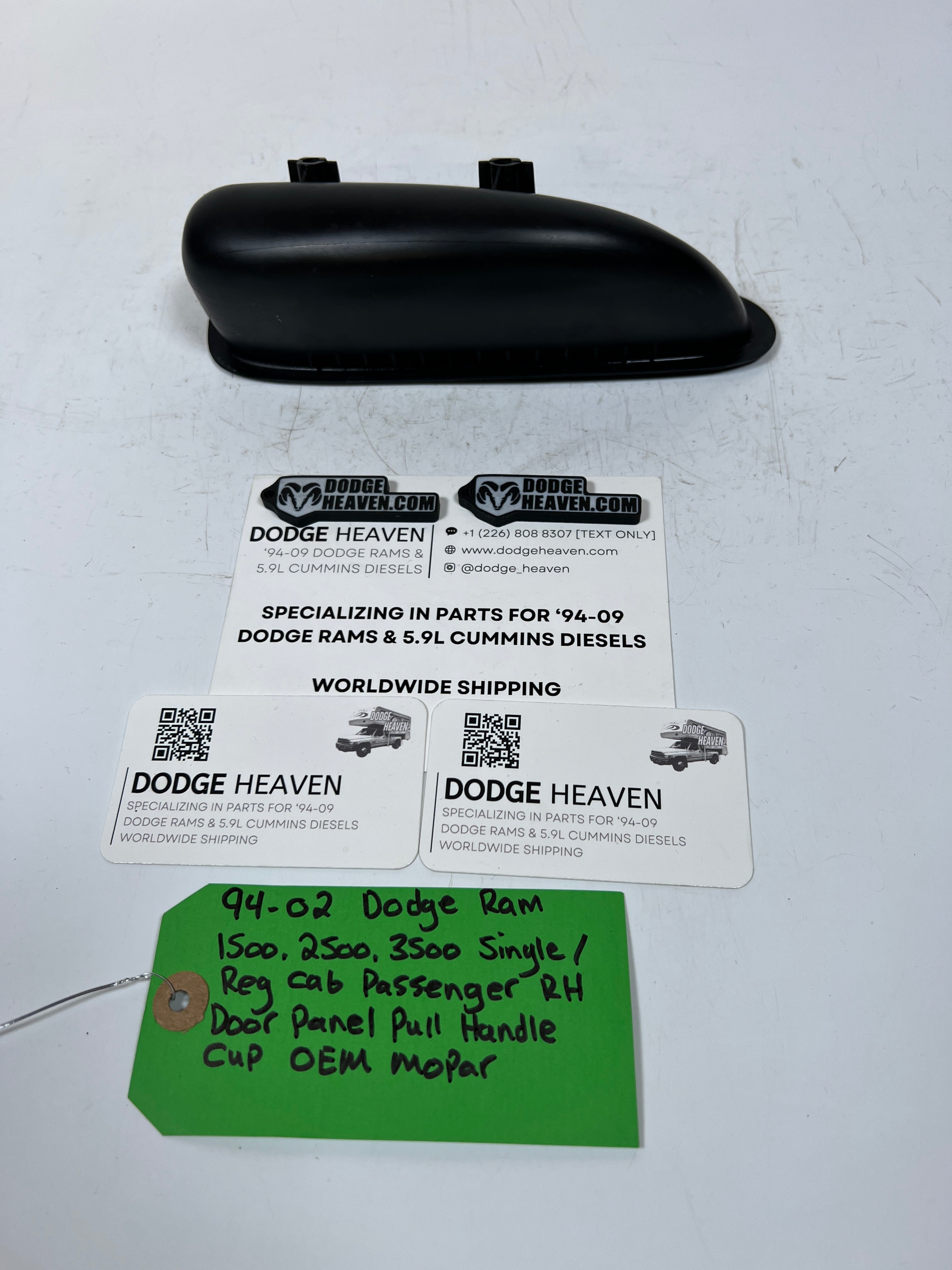 1994-2002 Dodge Ram Single Cab Passenger RH Door Panel Pull Handle Cup