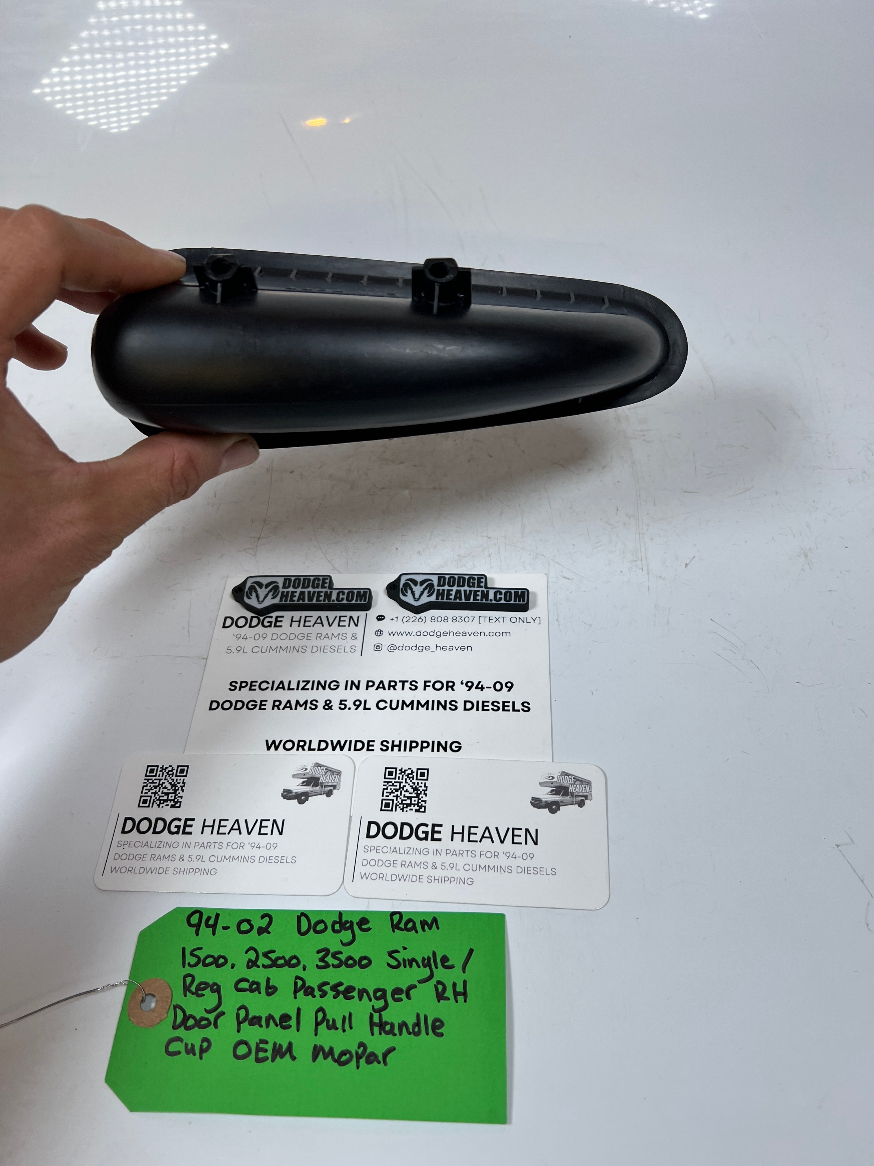 1994-2002 Dodge Ram Single Cab Passenger RH Door Panel Pull Handle Cup