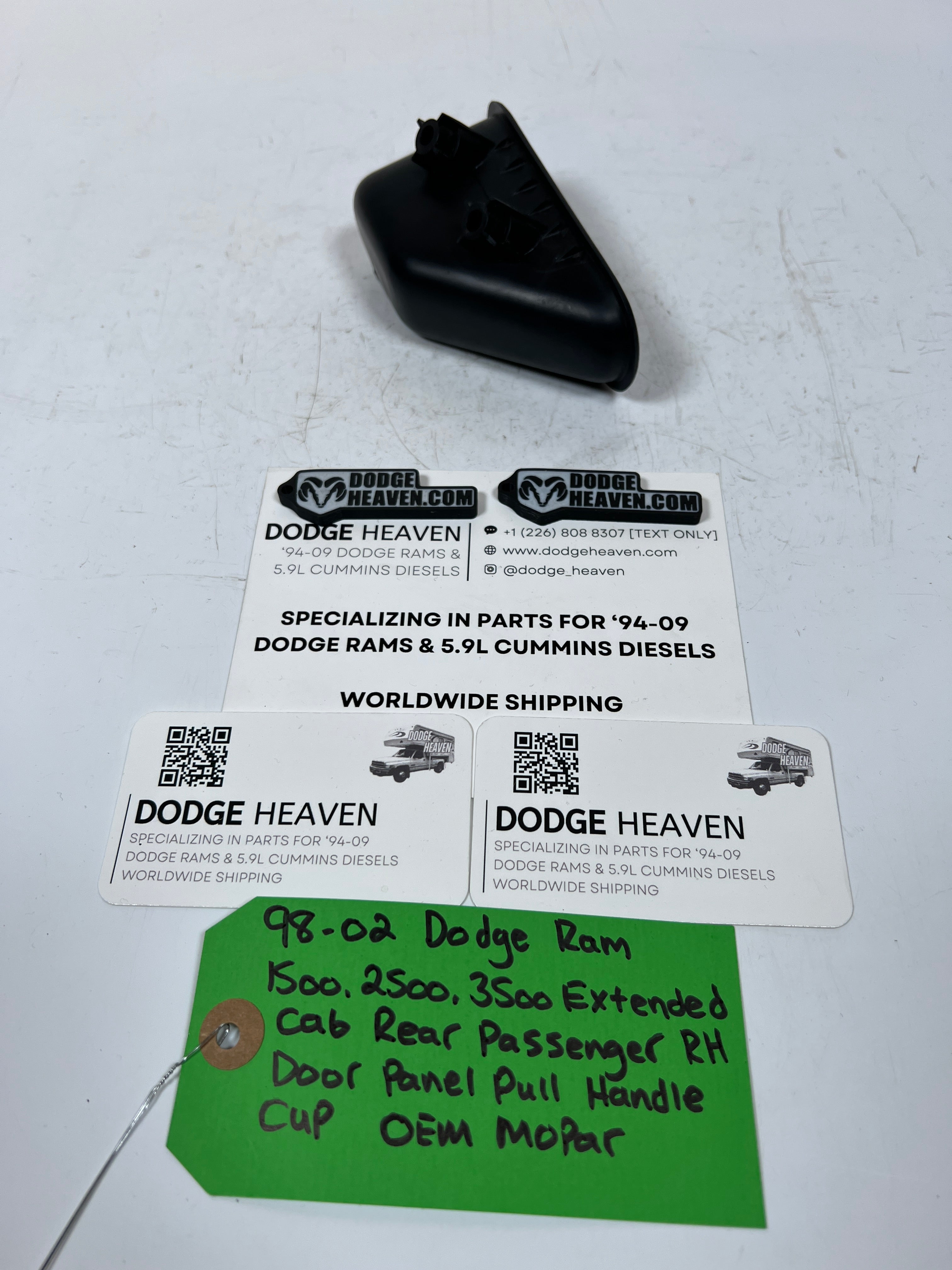 1998-2002 Dodge Ram Extended Cab Rear Passenger Door Panel Pull Handle Cup