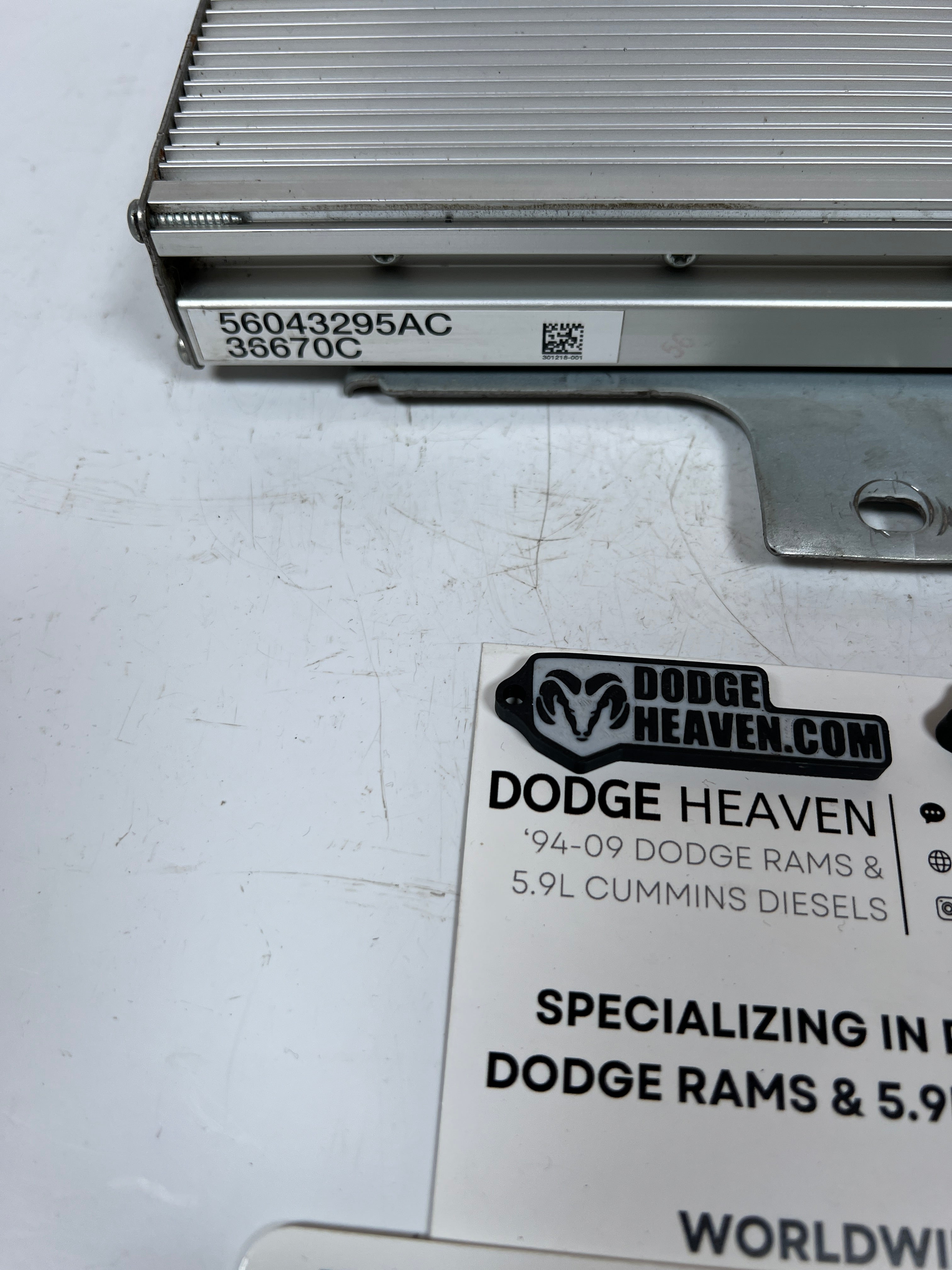 2004-2004 Dodge Ram Infinity Radio Speaker Amp / Amplifier 1500-3500