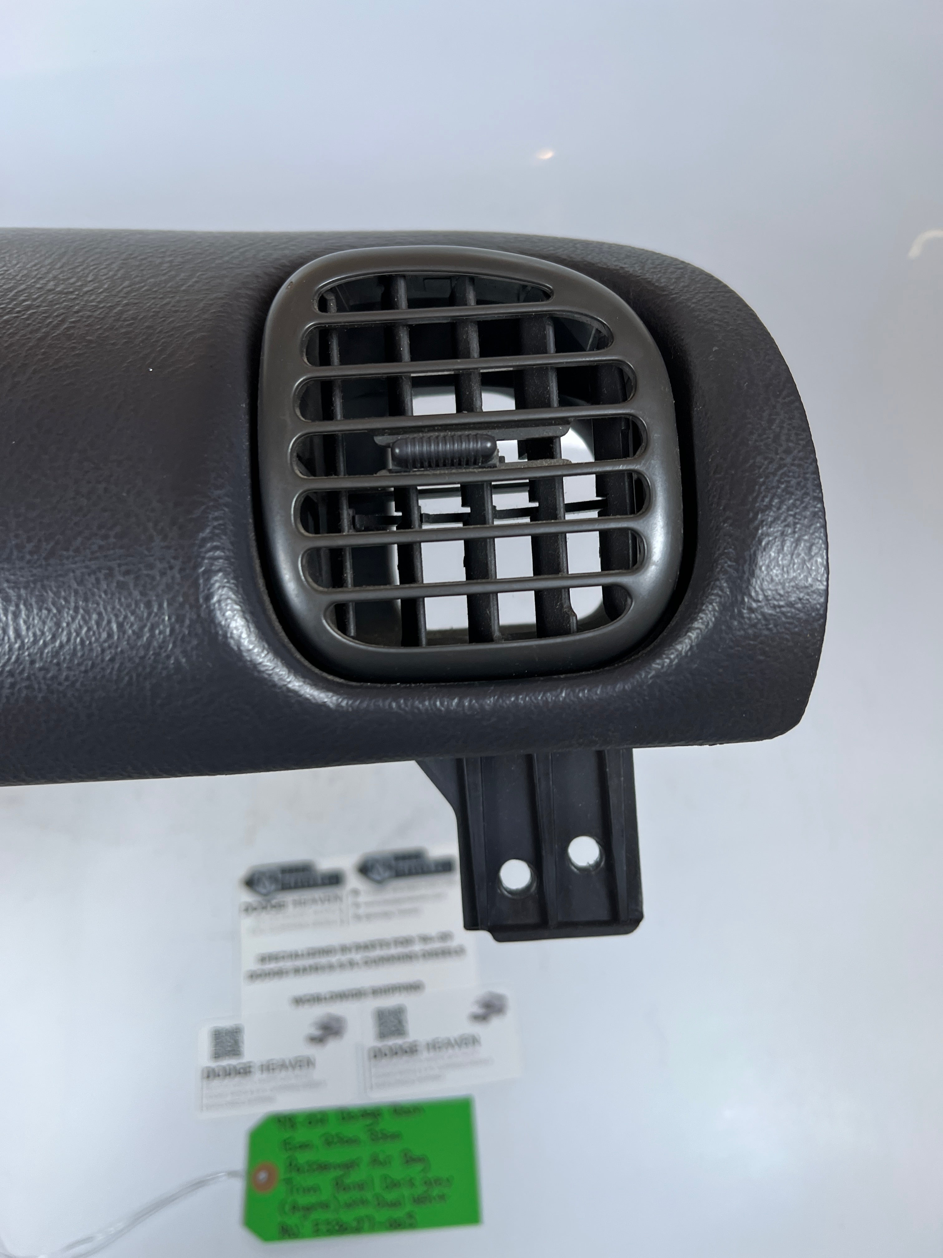 1998-2002 Dodge Ram Passenger Dash Trim Panel Cover Dual Vents Agate