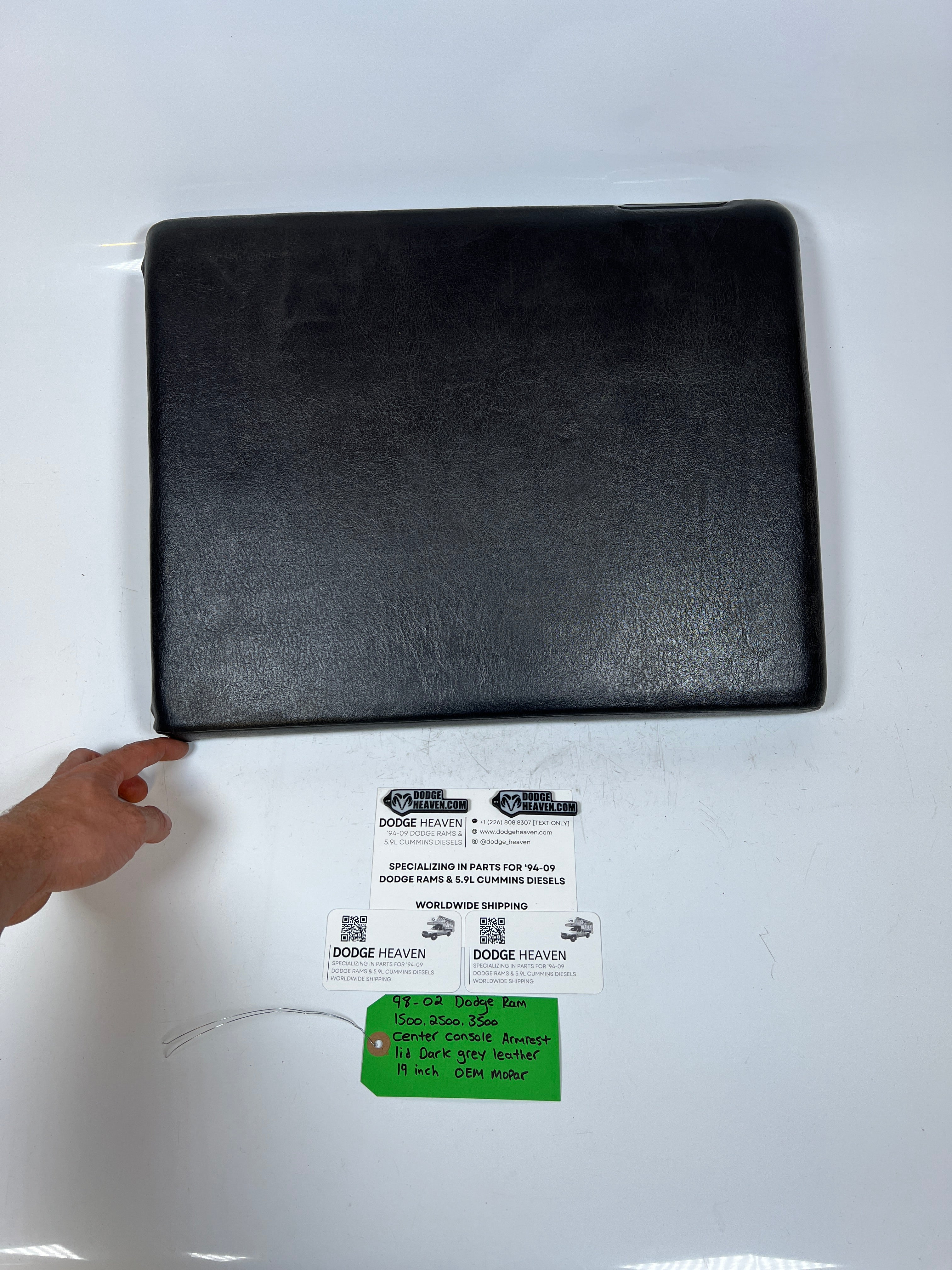 1998-2002 Dodge Ram Center Console Arm Rest Lid Dark Grey 19 Inch