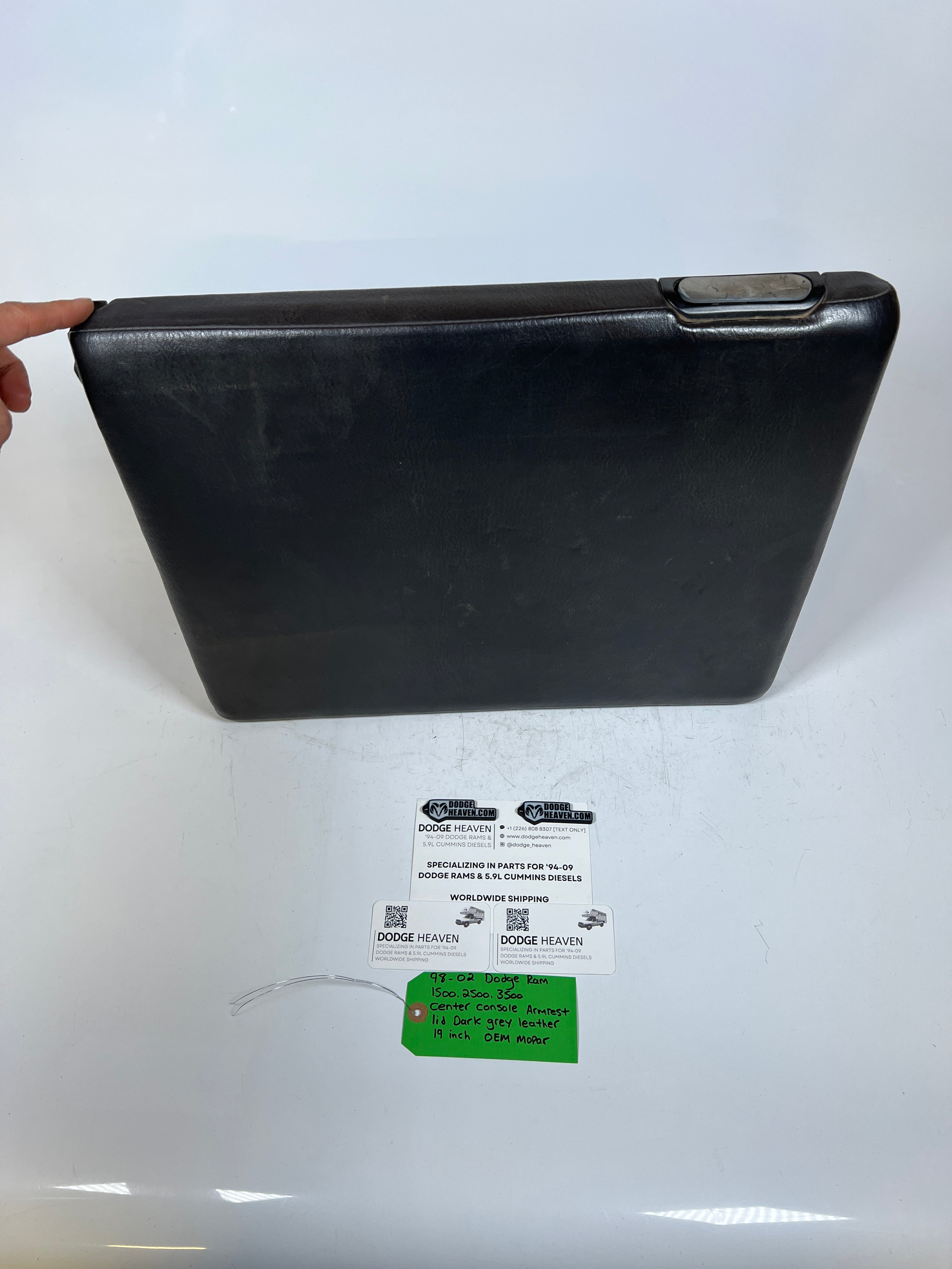1998-2002 Dodge Ram Center Console Arm Rest Lid Dark Grey 19 Inch