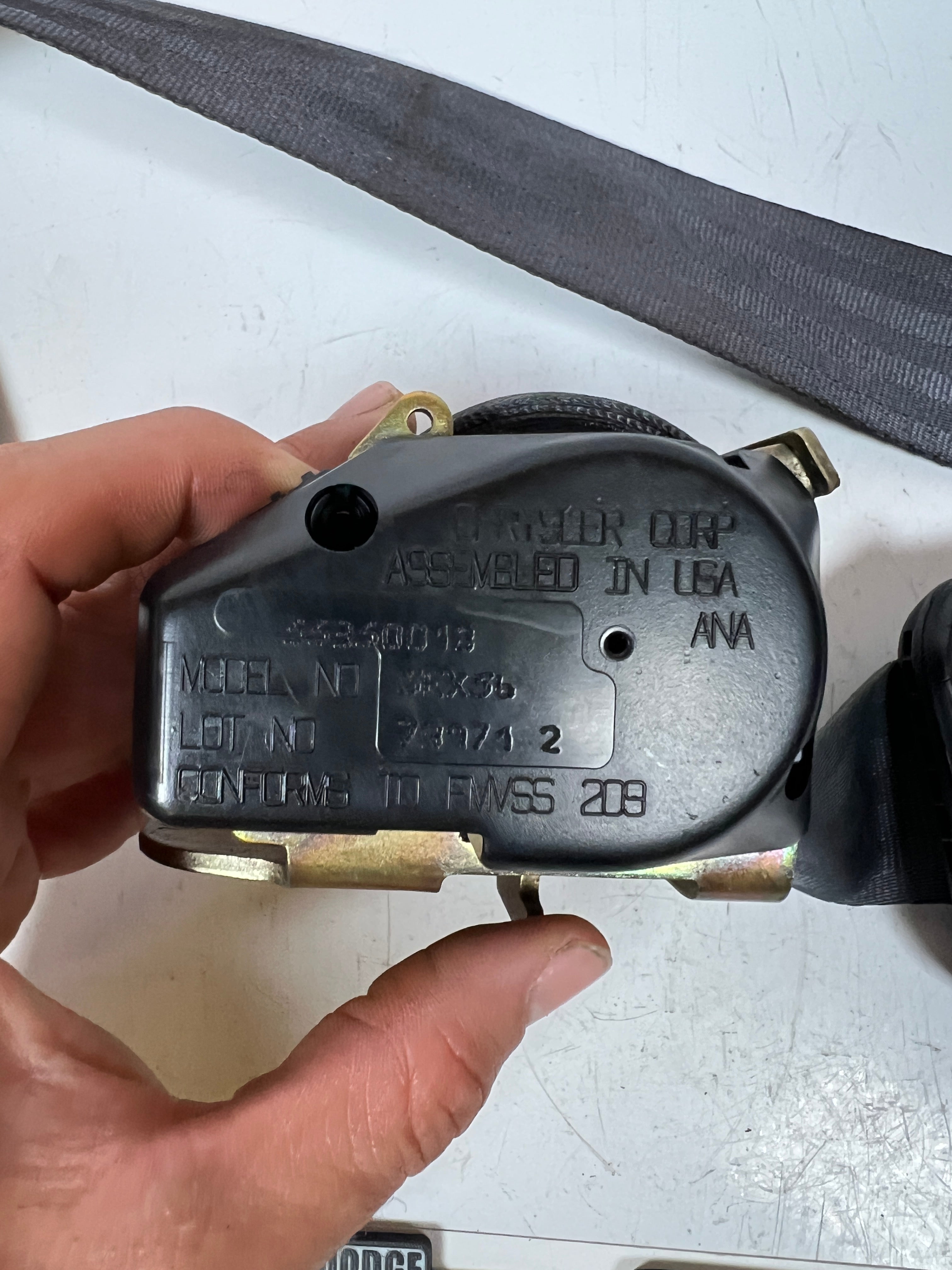 1998-2002 Dodge Ram Single Cab Passenger RH Seat Belt Retractor Dark Grey